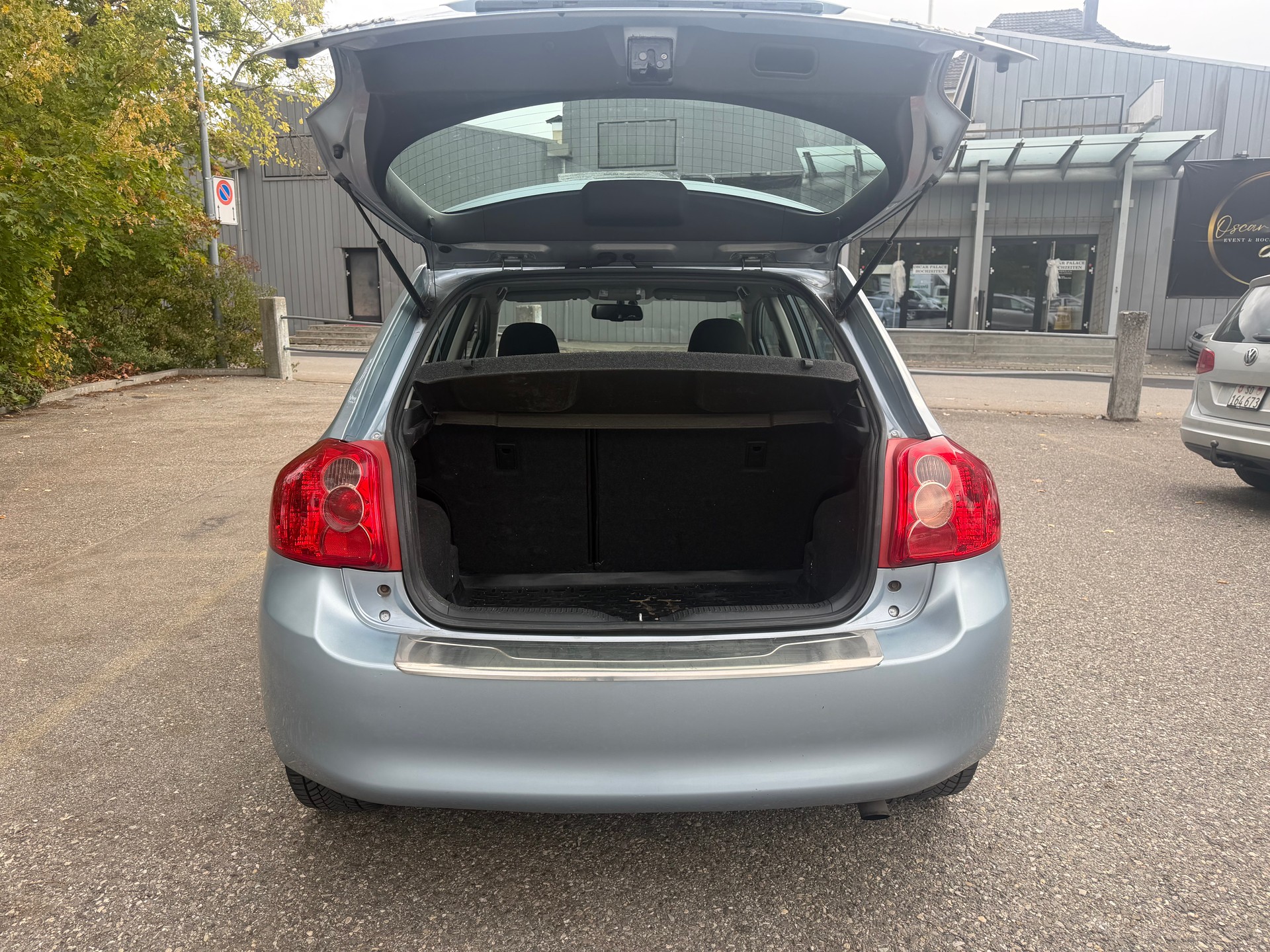 TOYOTA Auris 2.2 D-4D CleanPower Linea Sol Premium ** Klima-auto ** Tempomat ** 08x Airbag ** Letzte MFK 24.01.2025-image-12