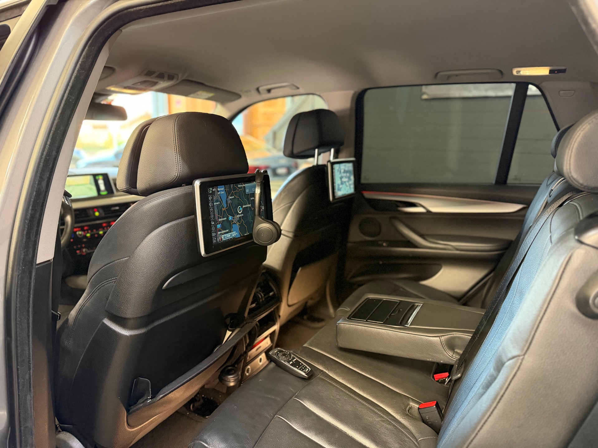 BMW X5 xDrive 30d Steptronic-image-10