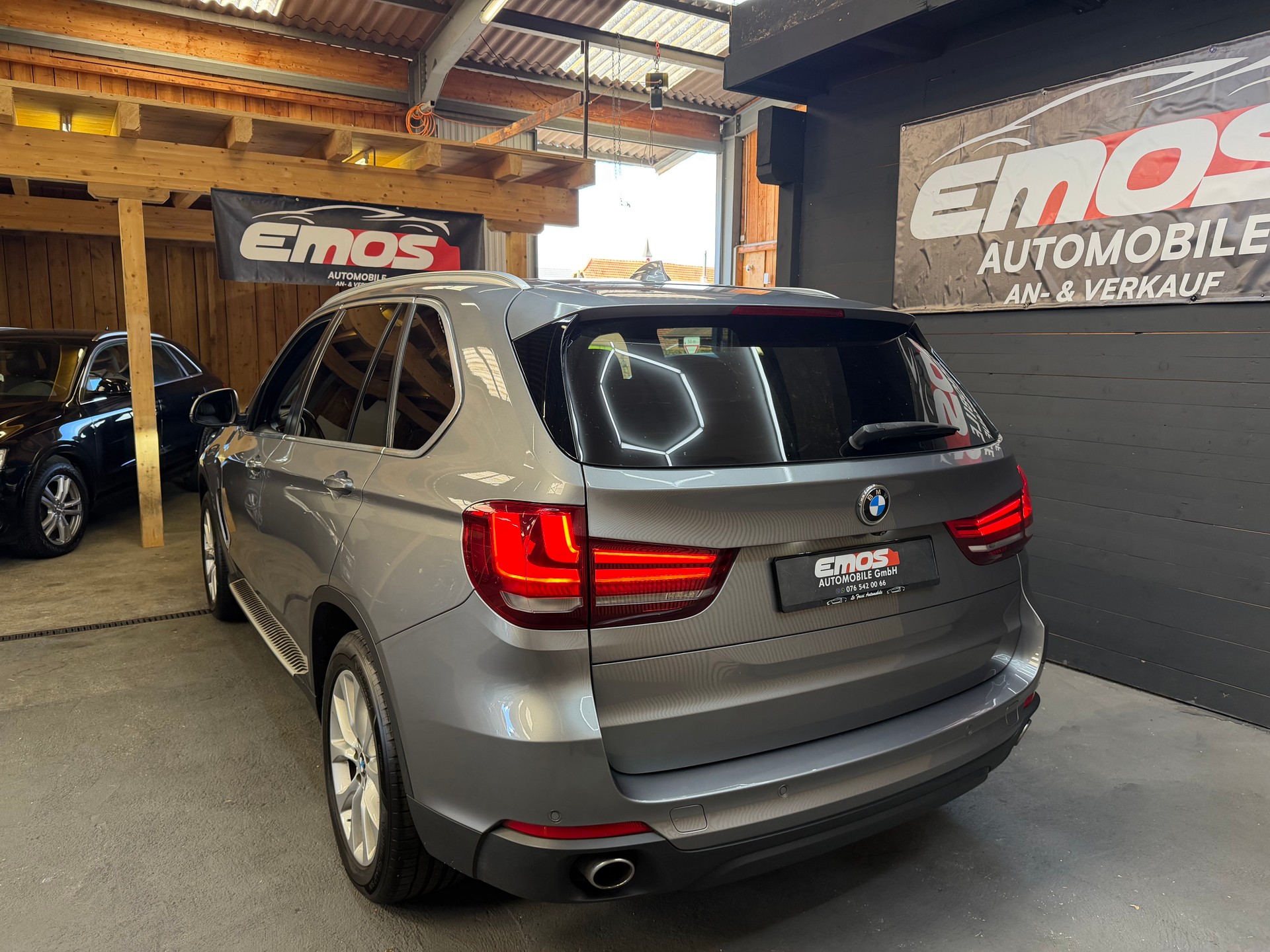 BMW X5 xDrive 30d Steptronic-image-4