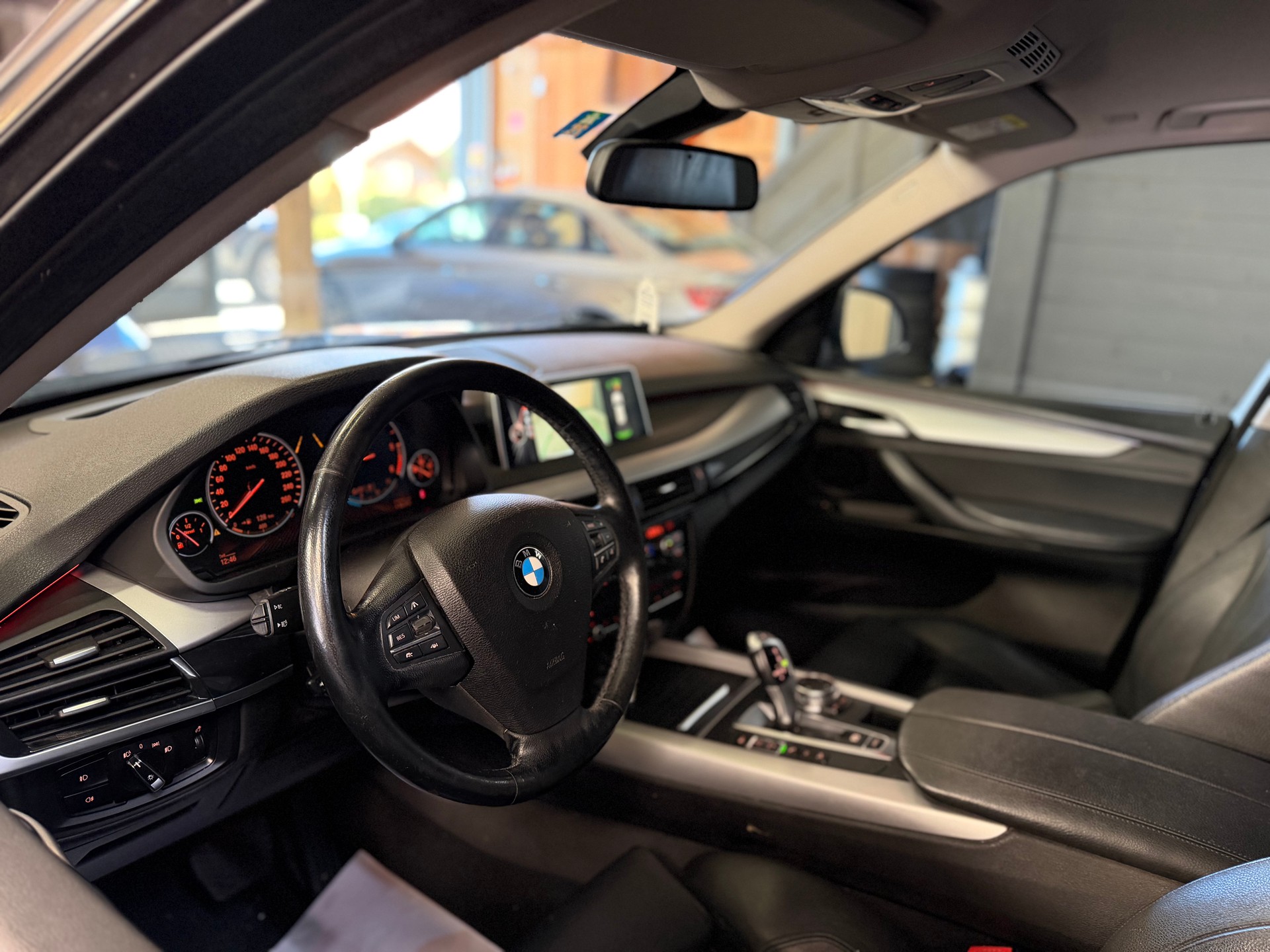 BMW X5 xDrive 30d Steptronic-image-9