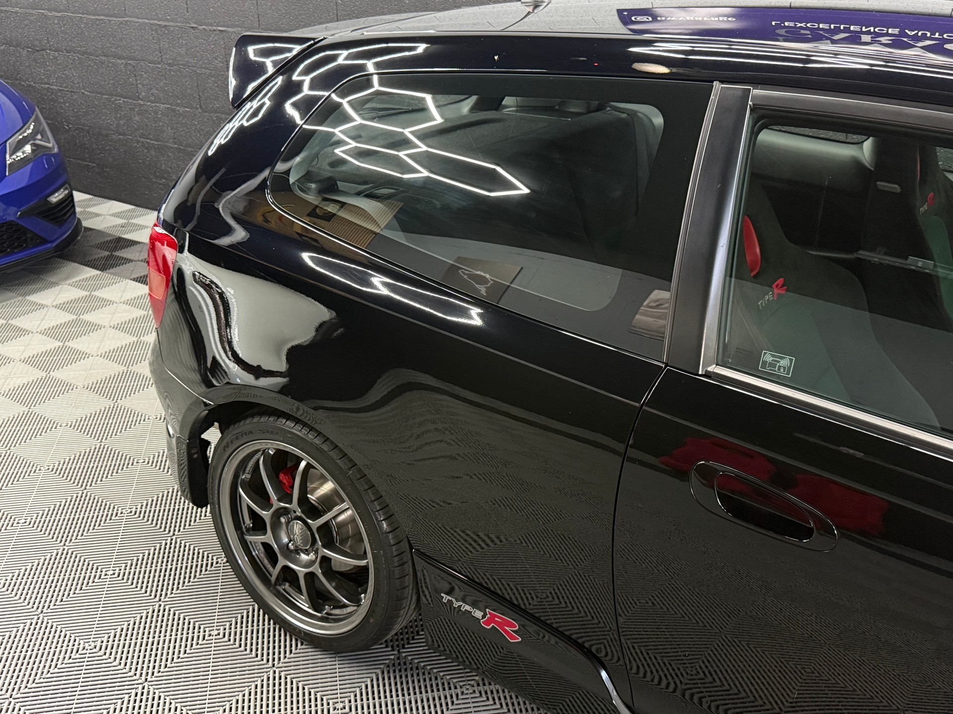 HONDA Civic 2.0i Type-R-image-15