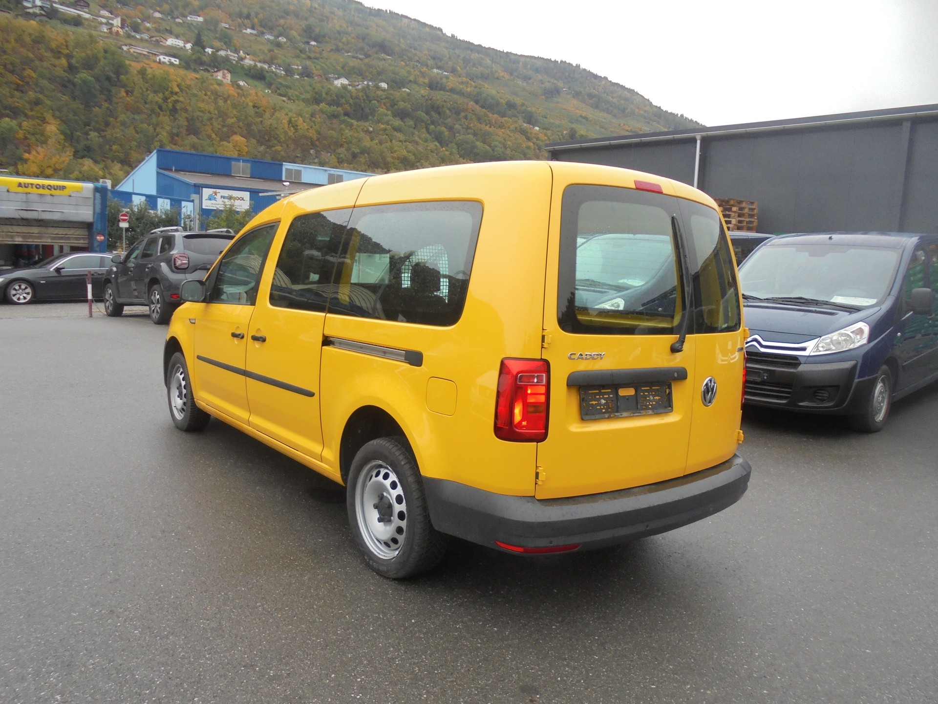 VW Caddy Maxi 2.0TDI 4Mot. BlueMotion Technology DSG-image-4