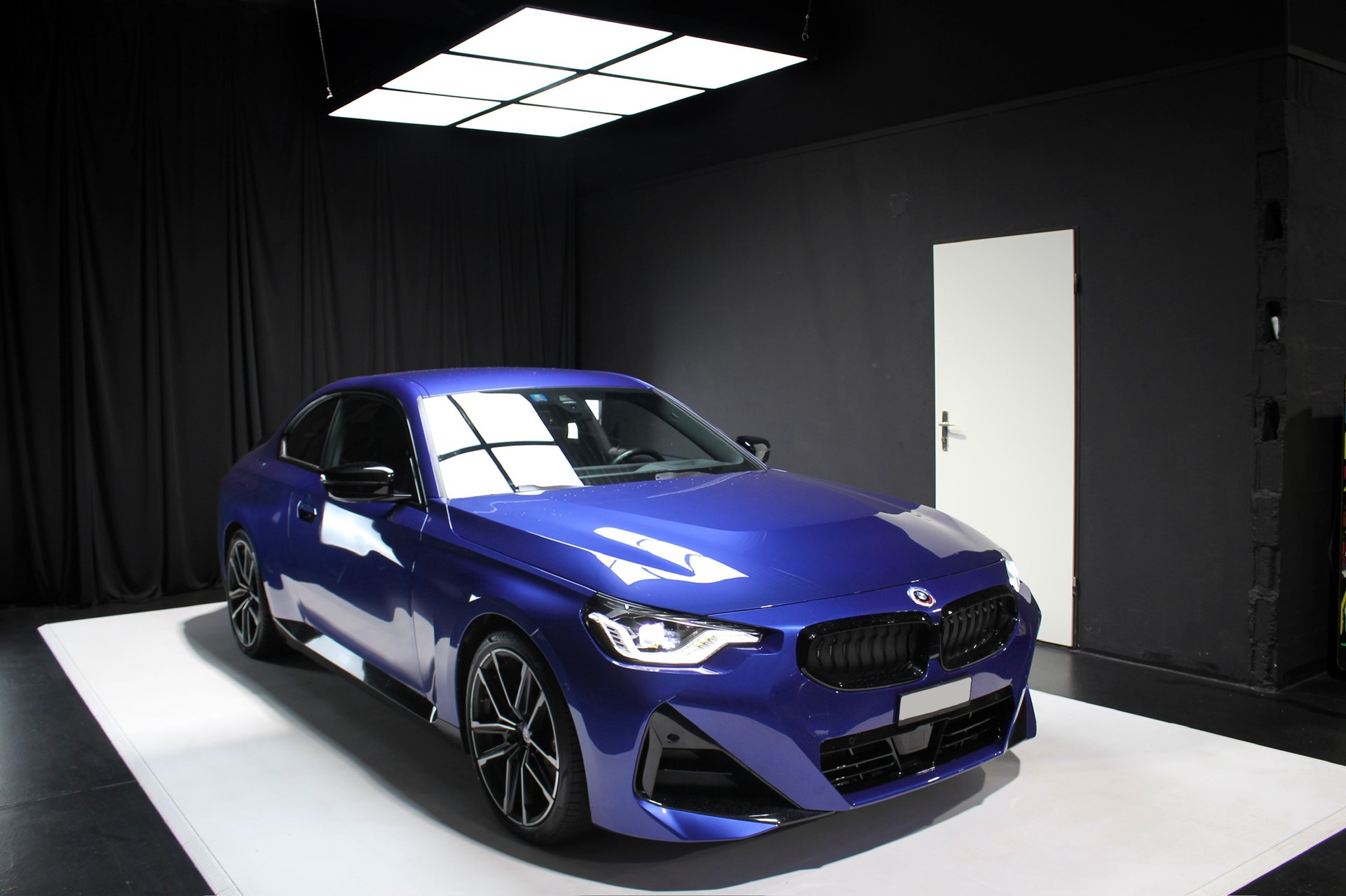BMW 230i M Sport-image-4