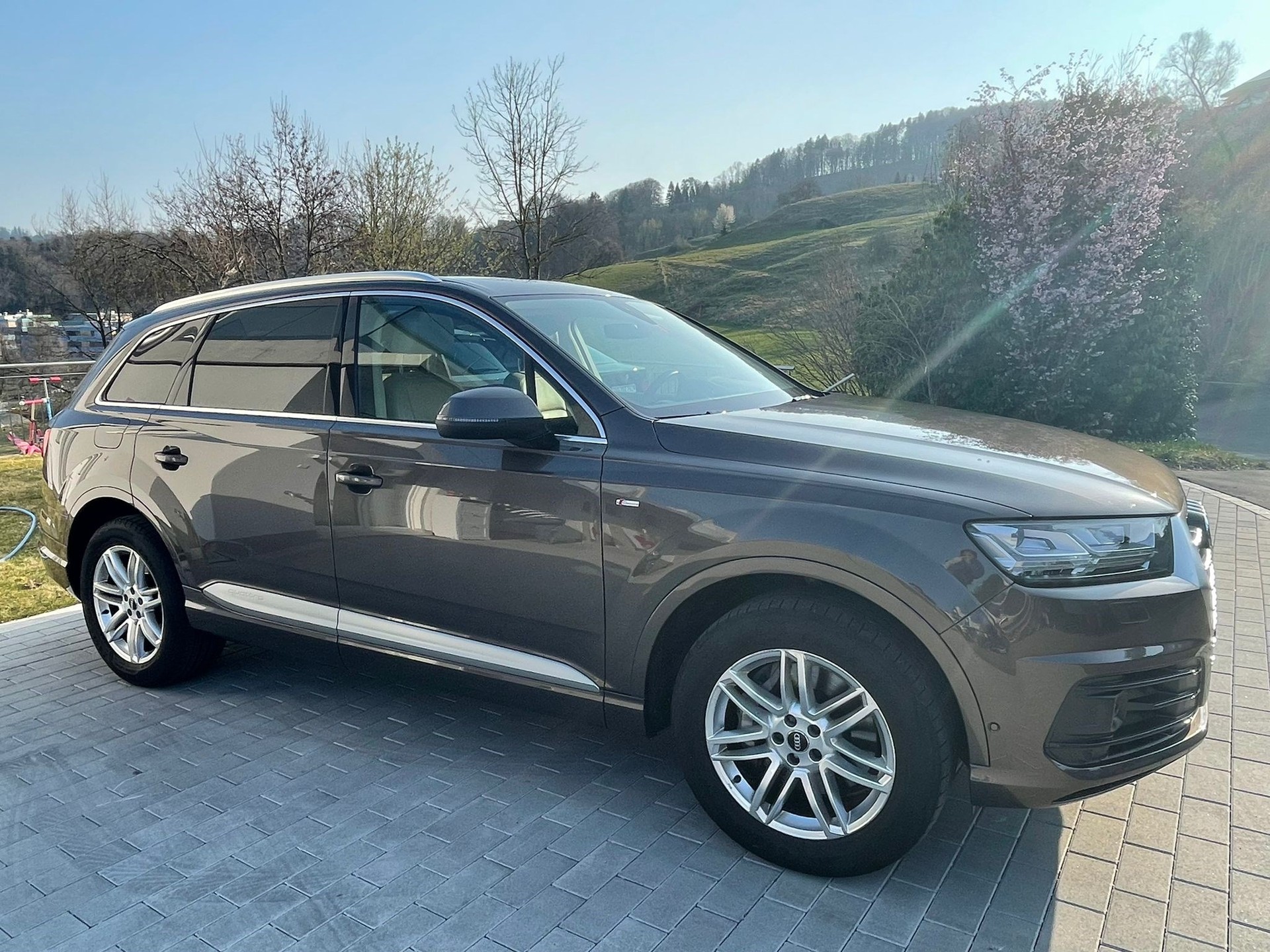 AUDI Q7 3.0 TDI quattro tiptronic-image-0