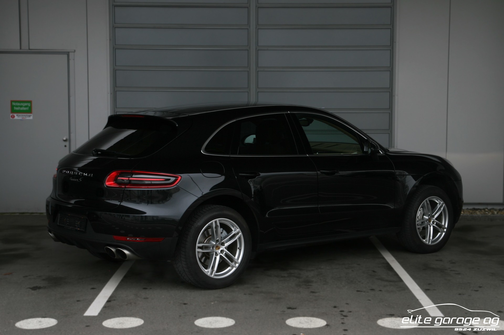 PORSCHE Macan S PDK-image-4