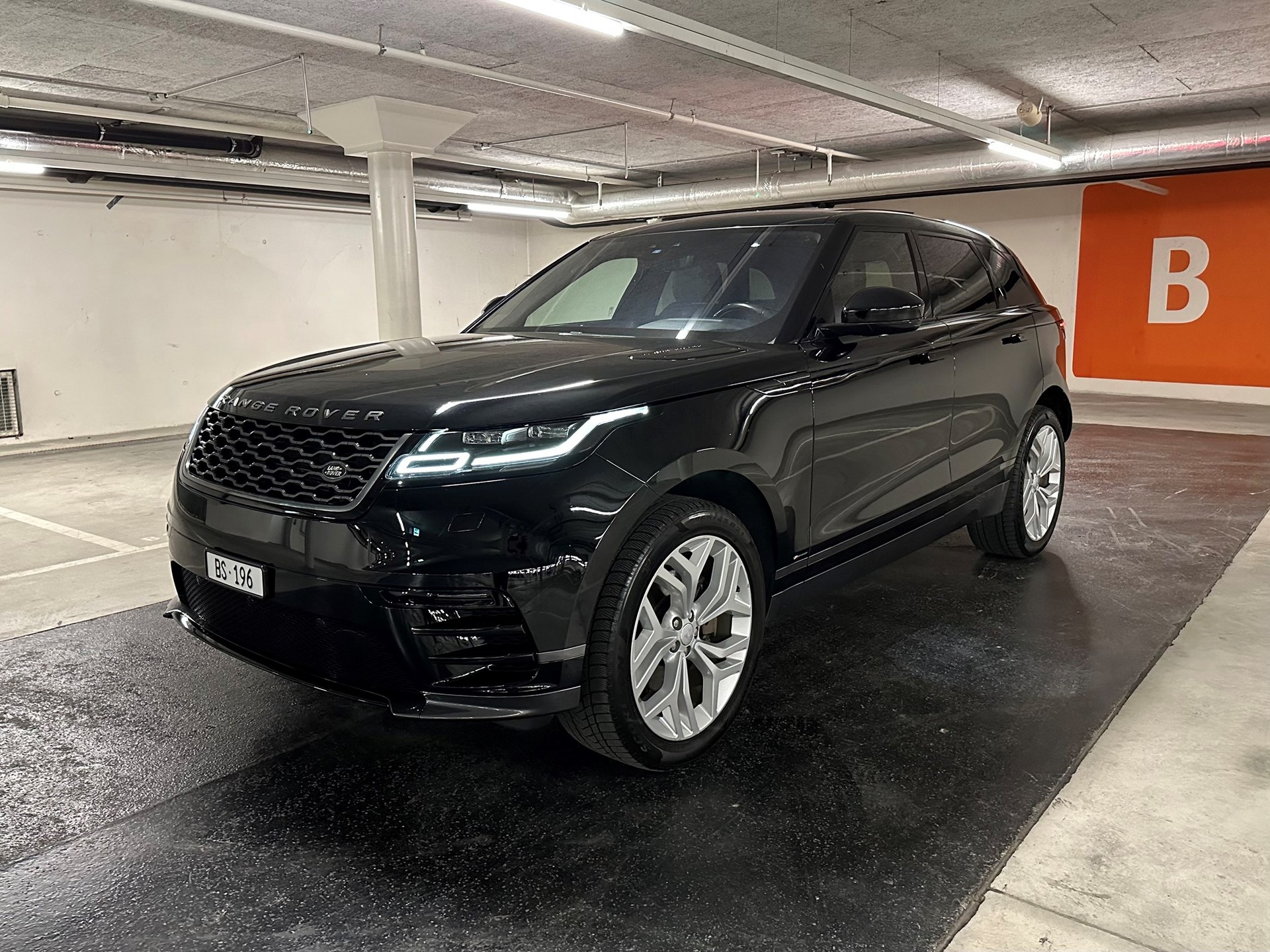 LAND ROVER Range Rover Velar R-Dynamic P 300 SE Automatic