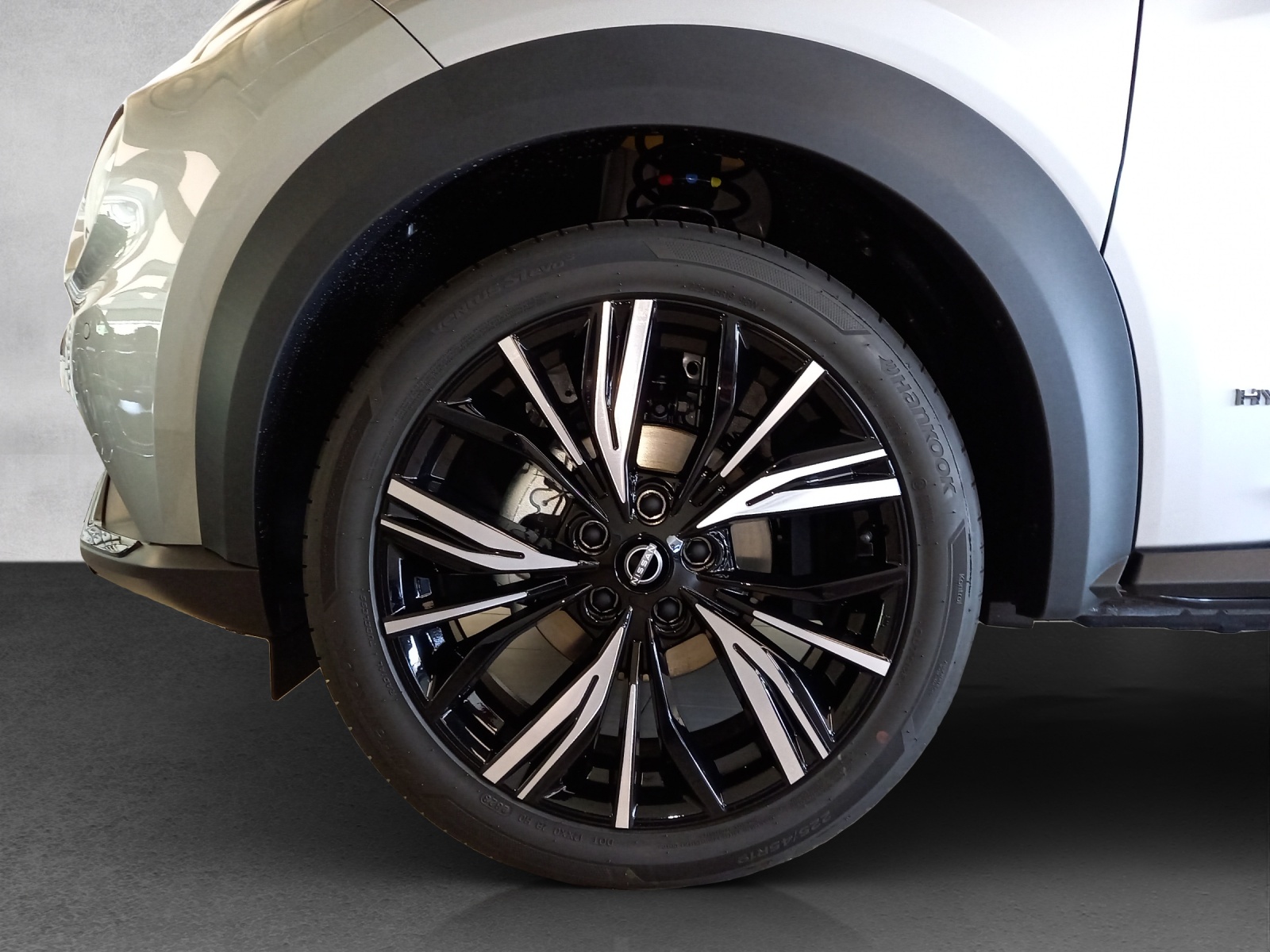 NISSAN Juke 1.6 Hybrid N-Design-image-14