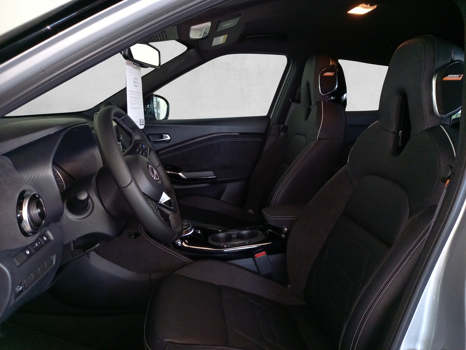 NISSAN Juke 1.6 Hybrid N-Design-image-7