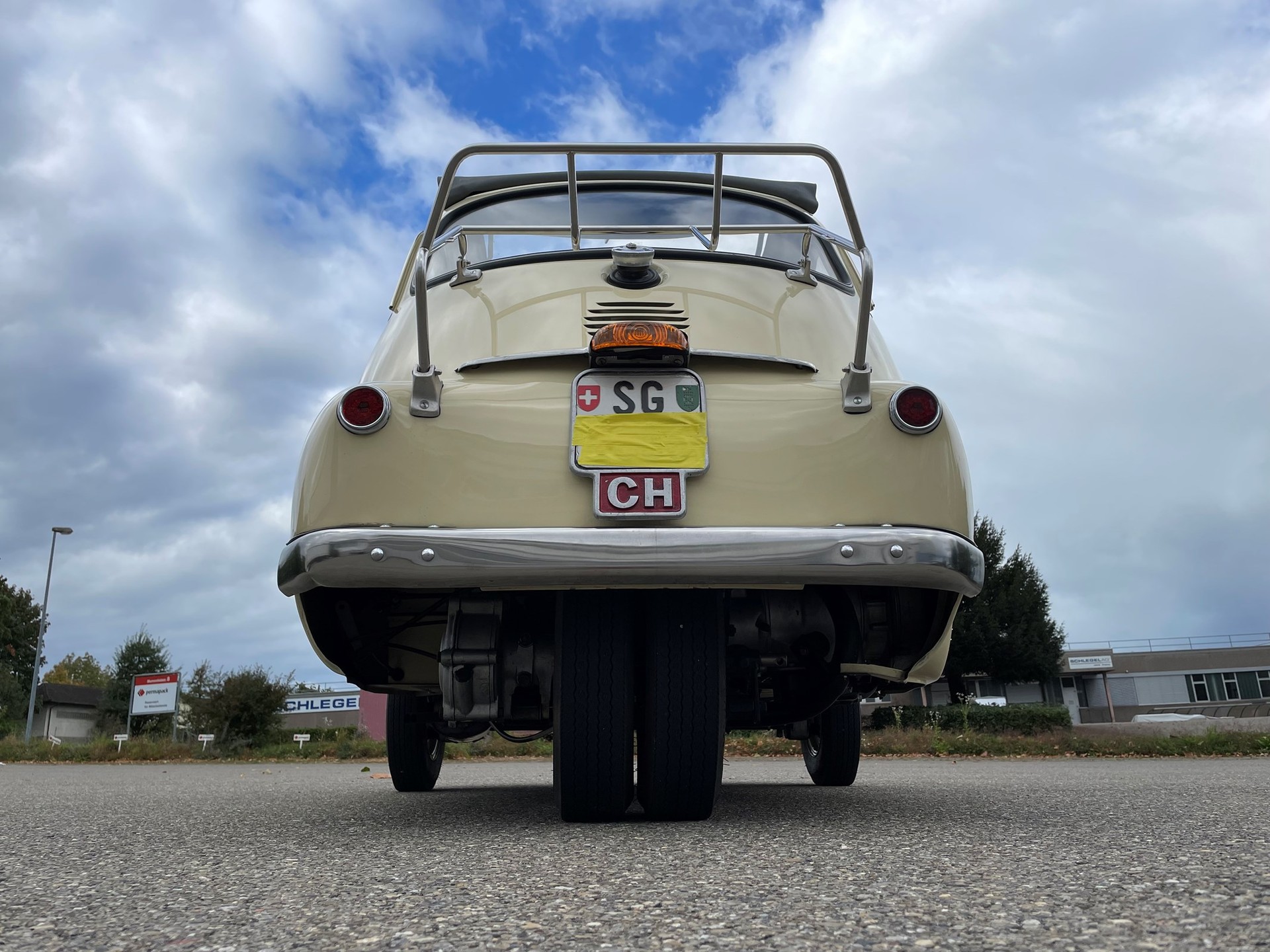 BMW ISETTA 300 Export-image-3