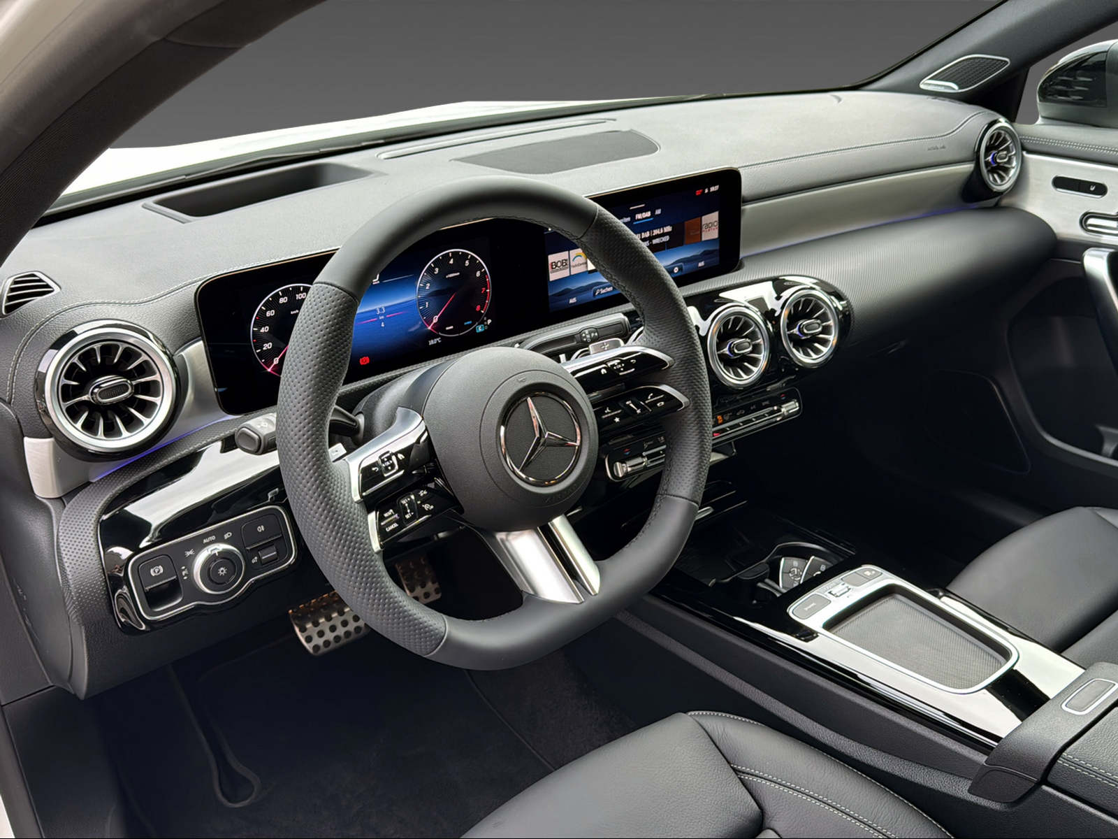MERCEDES-BENZ A 250 4Matic 8G-DCT-image-6