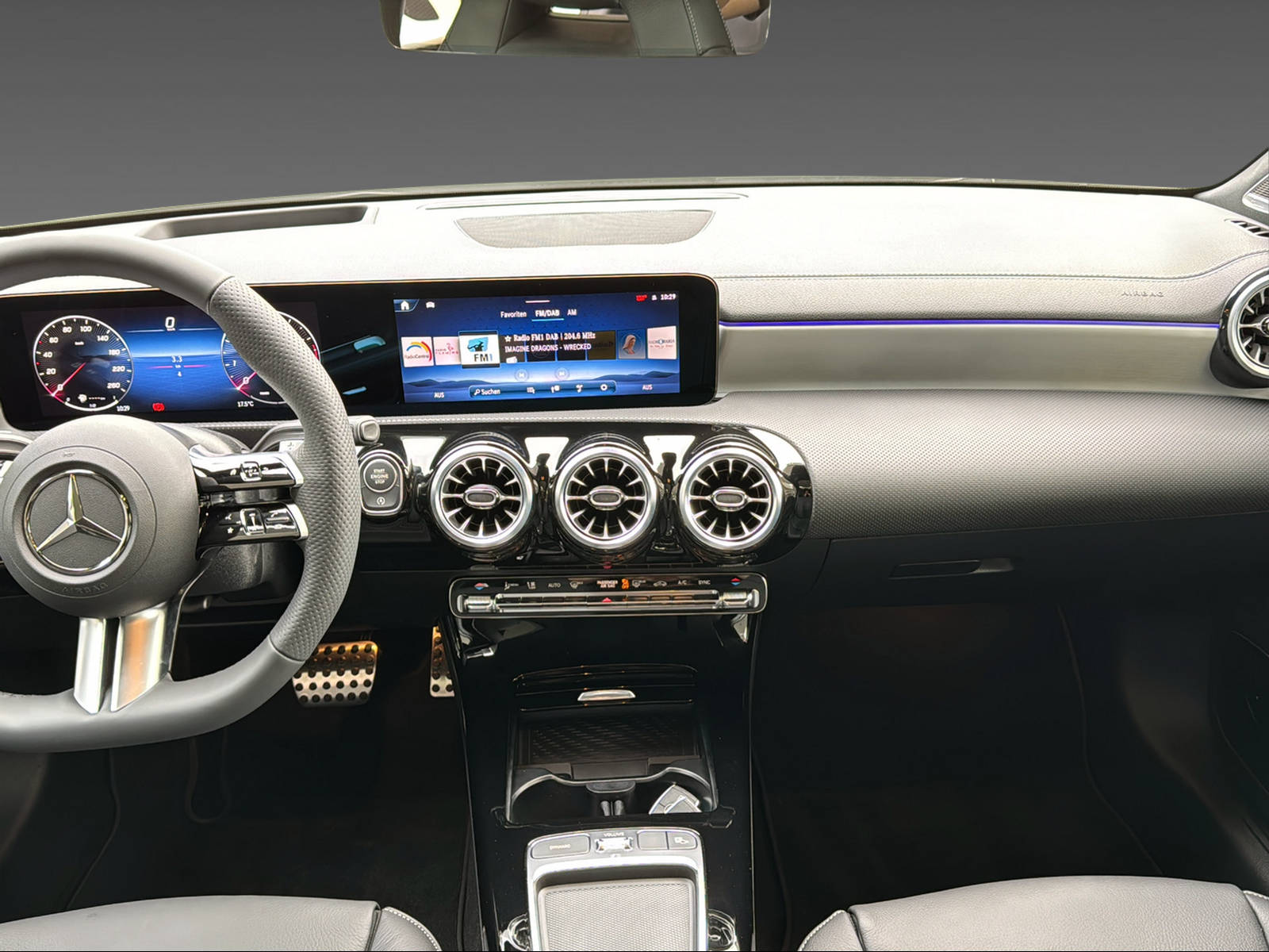 MERCEDES-BENZ A 250 4Matic 8G-DCT-image-7