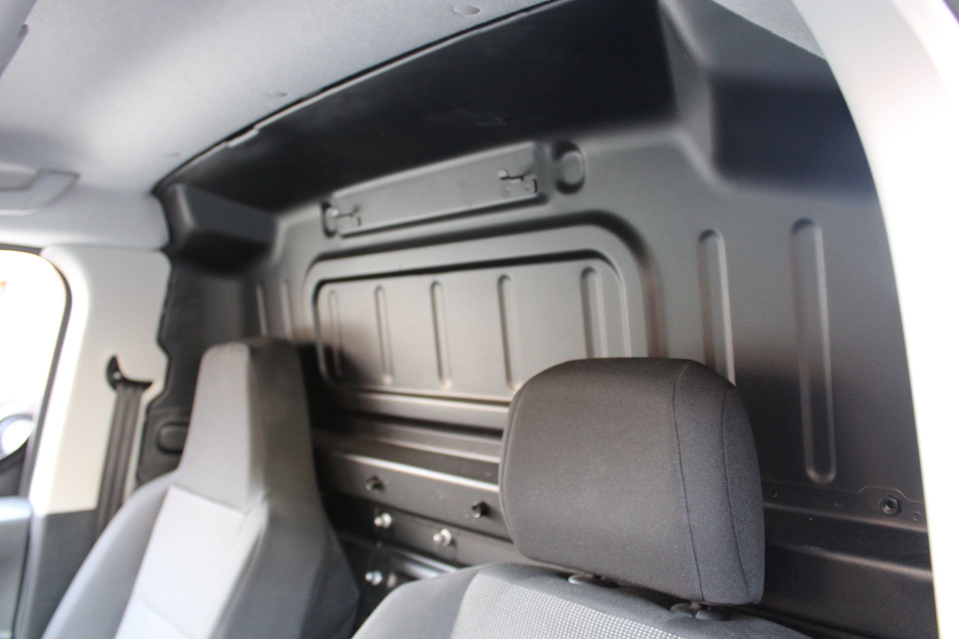 PEUGEOT Partner 1.5 Blue HDi s/s Premium Long 1000kg - "2 Places/Caméra/Porte Coulissante"-image-28