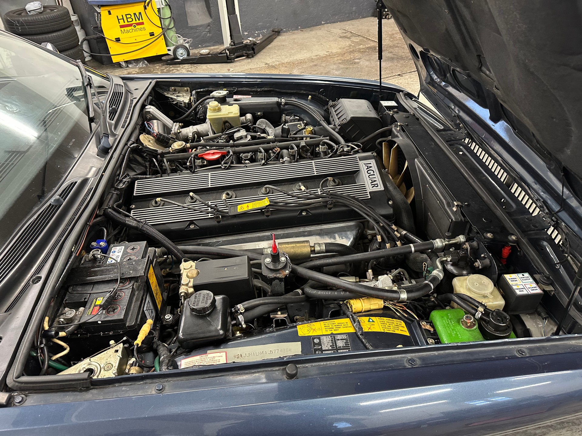 JAGUAR XJ6 3.6 Sovereign-image-10
