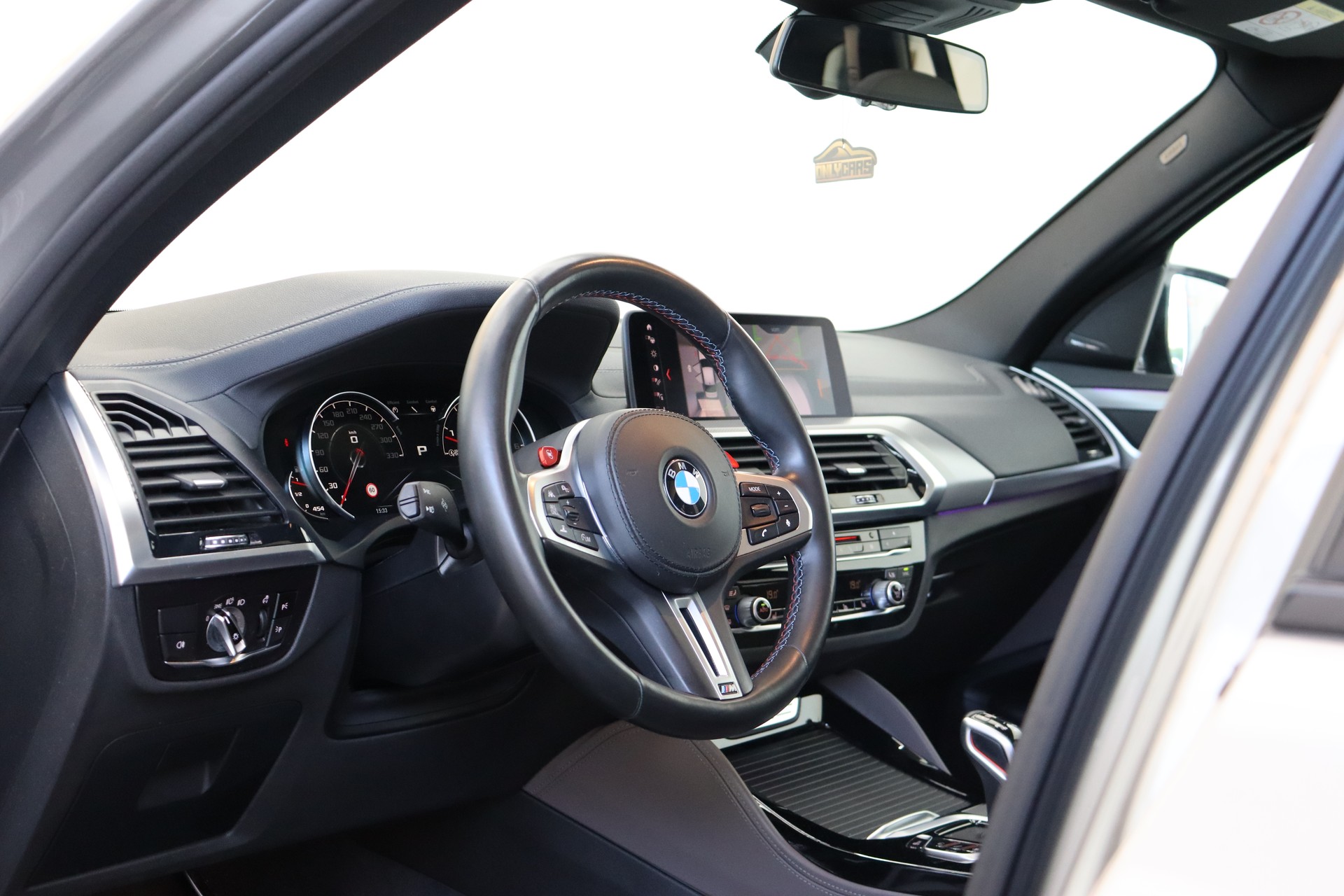 BMW X3 xDrive M Steptronic * VOLLAUSSSTATTUNG * PANO-DACH * FAHRASSISTENZ-PAKET * CH-FAHRZEUG *-image-11