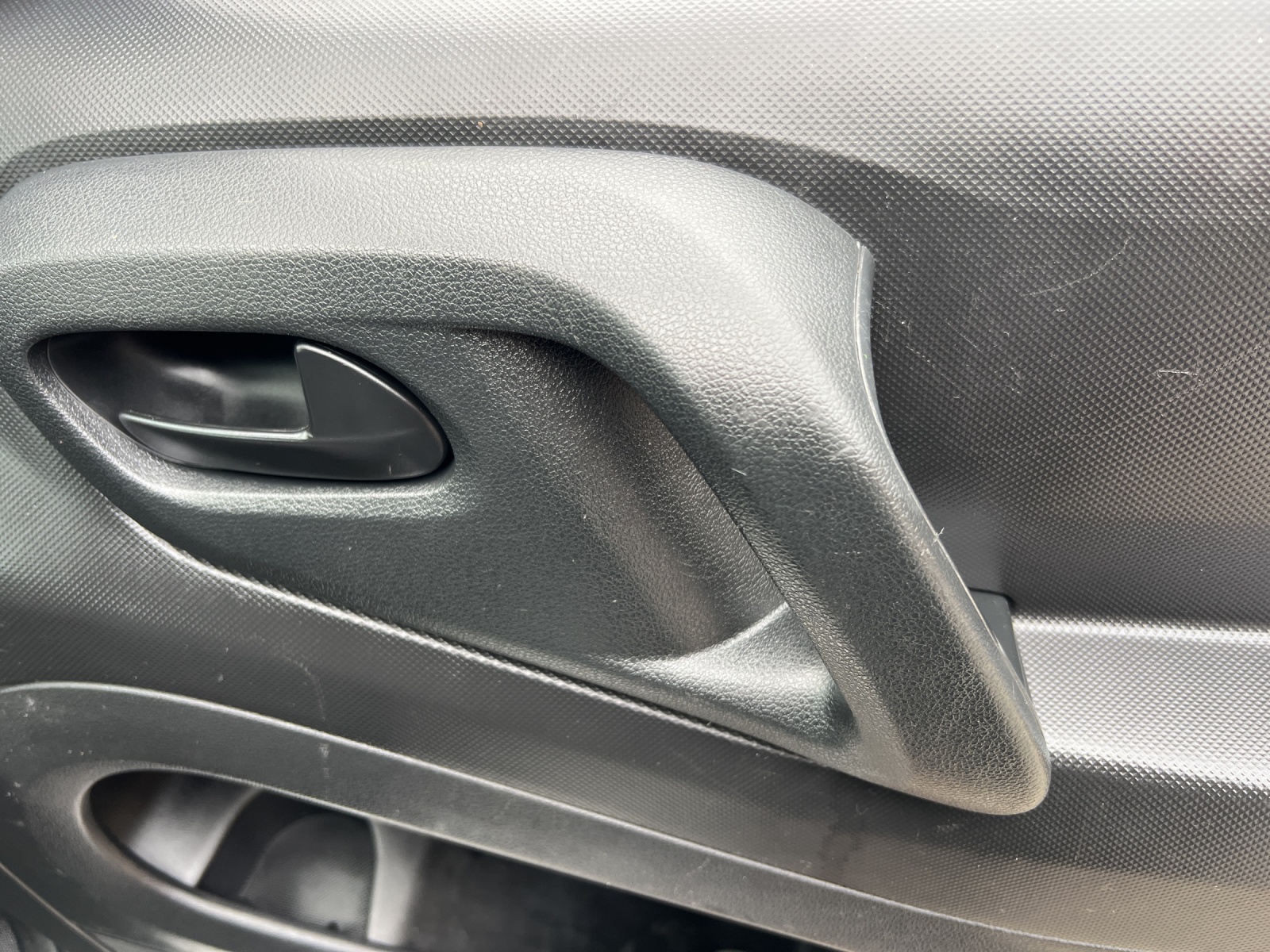 PEUGEOT Partner 1.6 VTi Access-image-16
