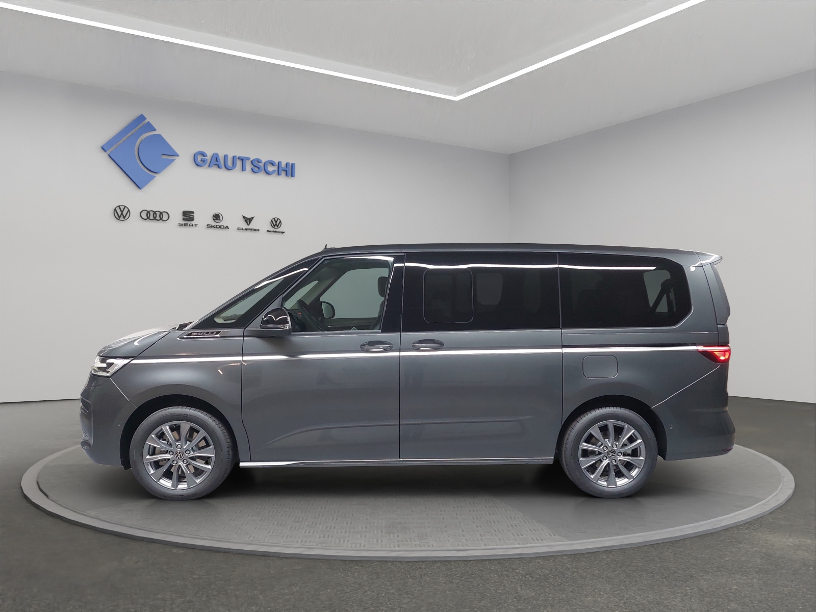 VW Multivan Style Lang 2.0 TDI-image-1