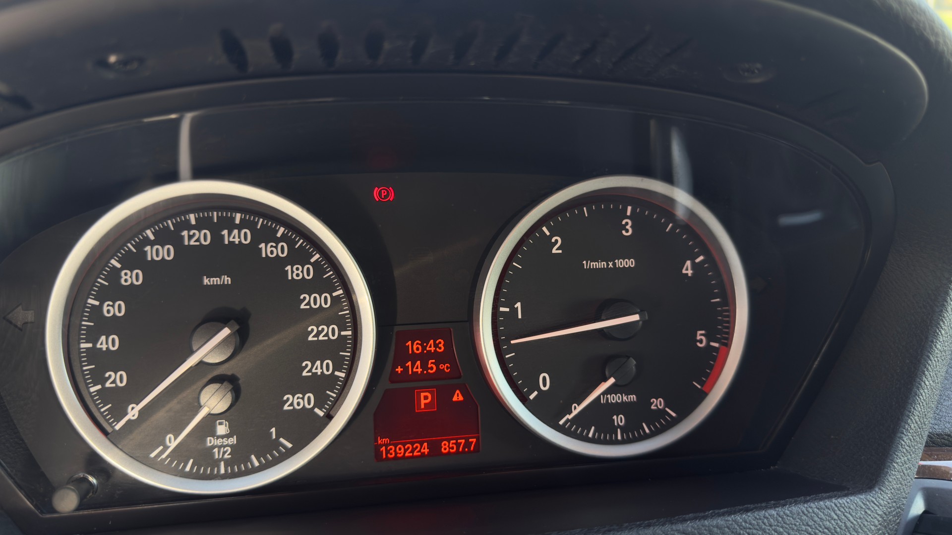 BMW X6 xDrive 30d Steptronic-image-11