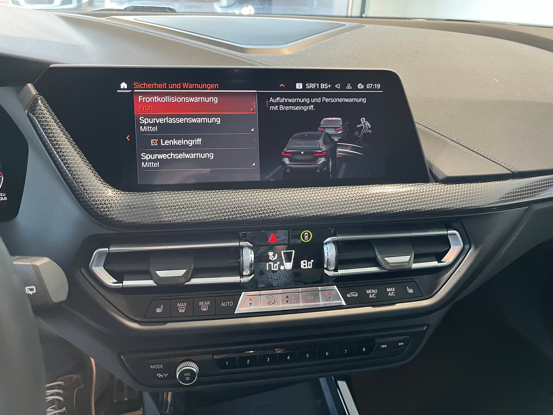 BMW 118i Steptronic Pure M Sport-image-9