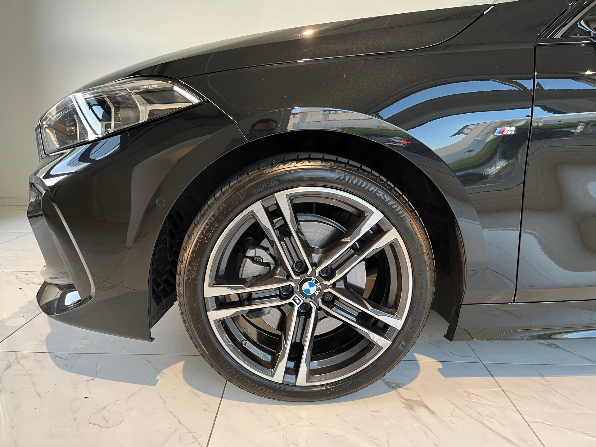 BMW 118i Steptronic Pure M Sport-image-12