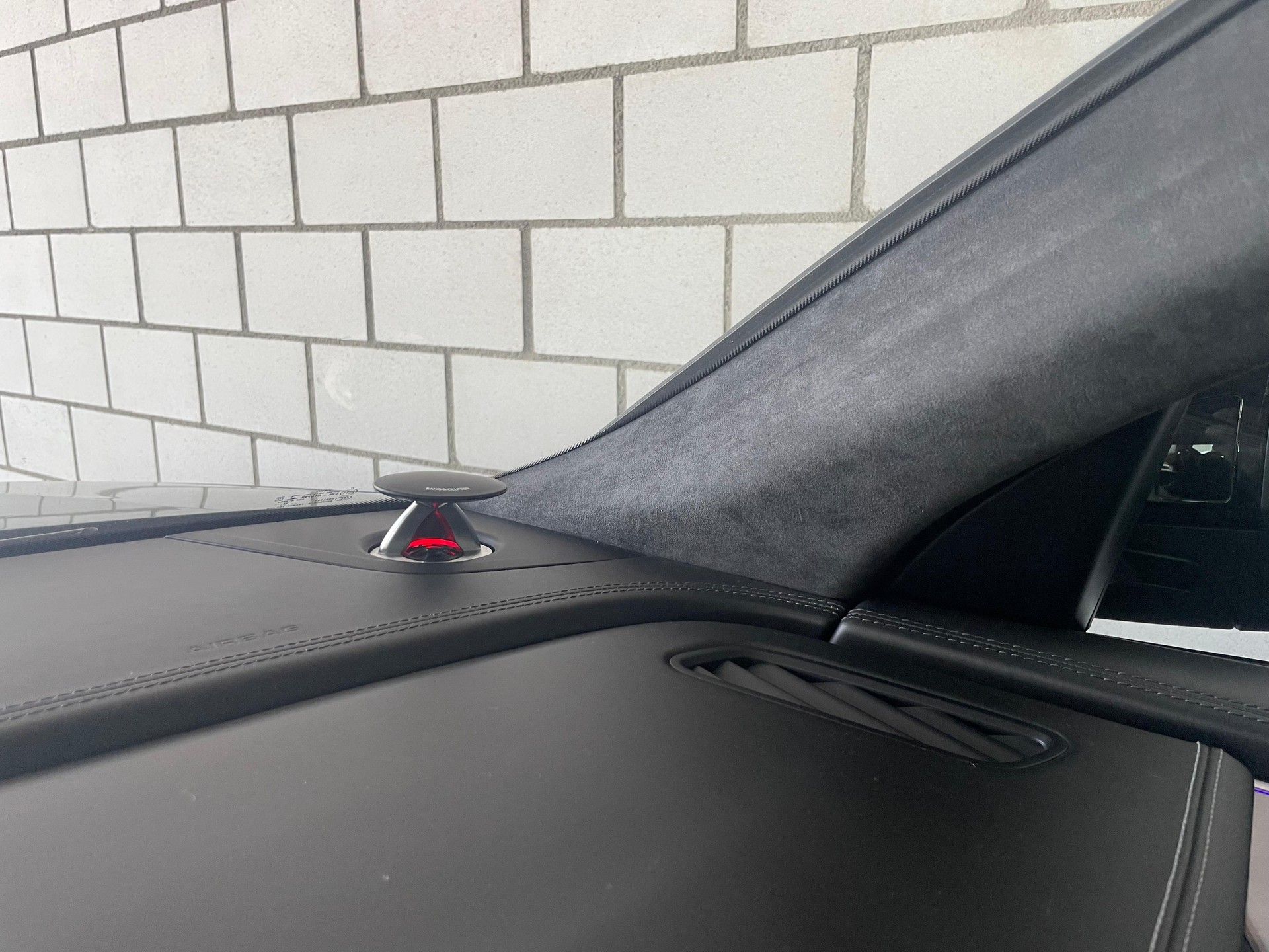 AUDI Q8 50 TDI quattro tiptronic Vollausstattung-image-4