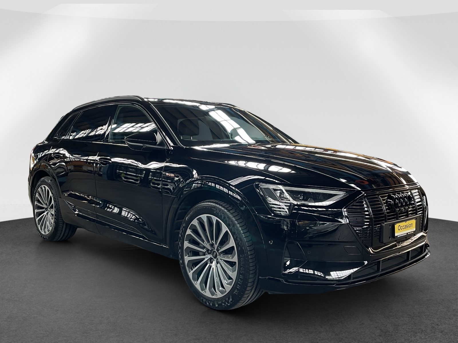 AUDI e-tron 55 Advanced quattro-image-0