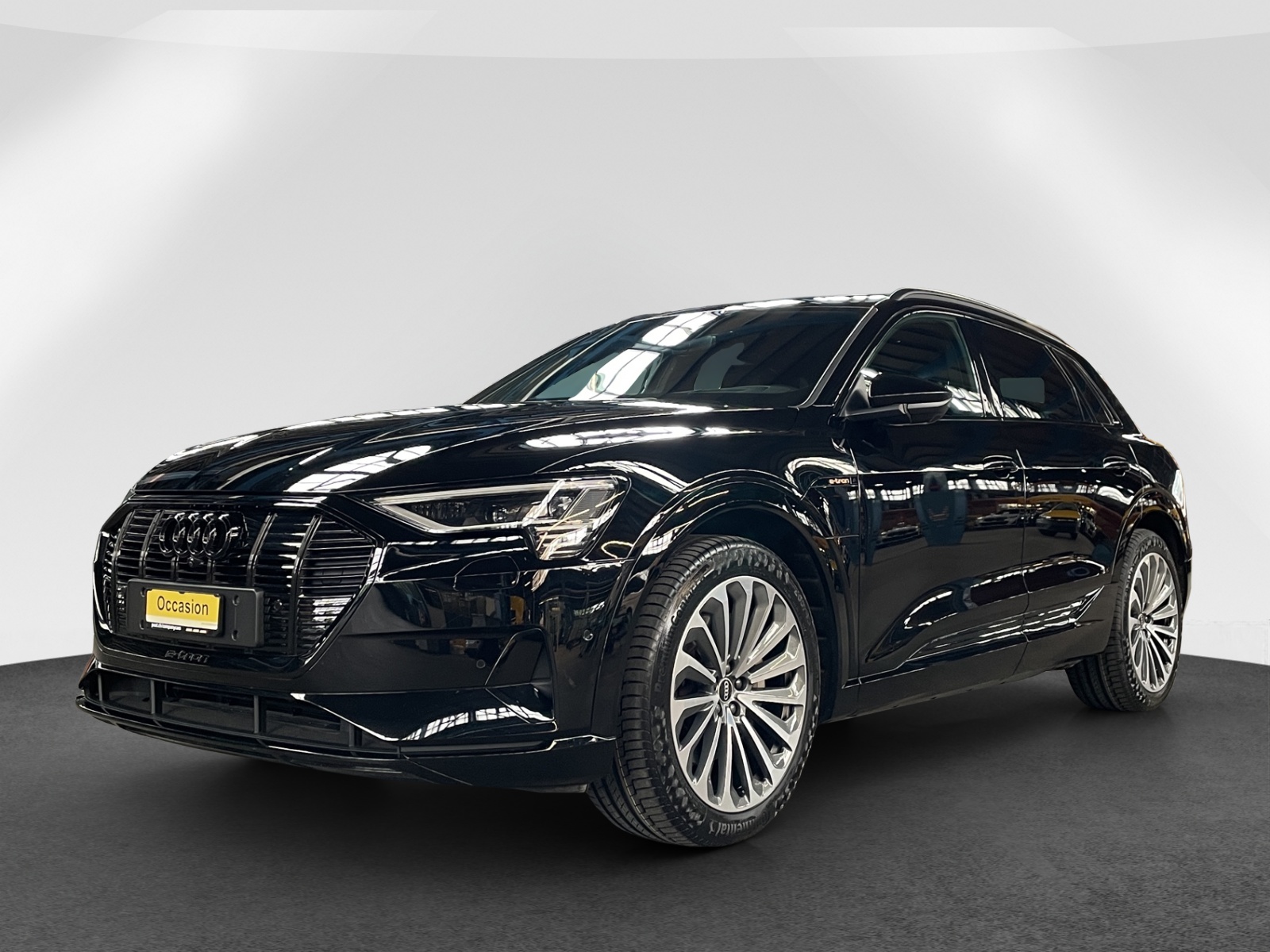 AUDI e-tron 55 Advanced quattro-image-2
