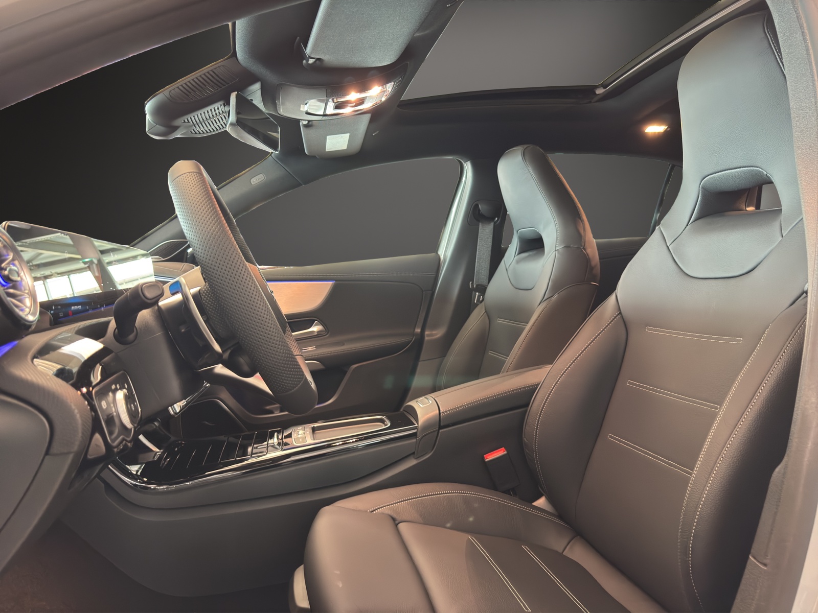 MERCEDES-BENZ A AMG 45 S 4Matic 8G-DCT-image-8