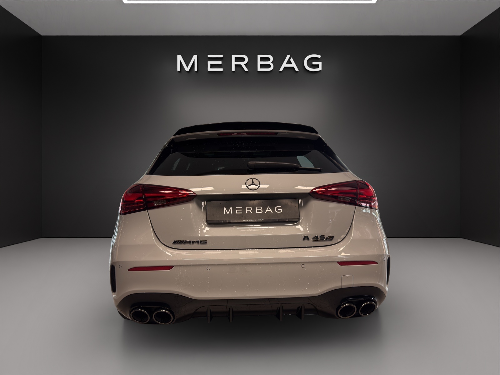 MERCEDES-BENZ A AMG 45 S 4Matic 8G-DCT-image-4
