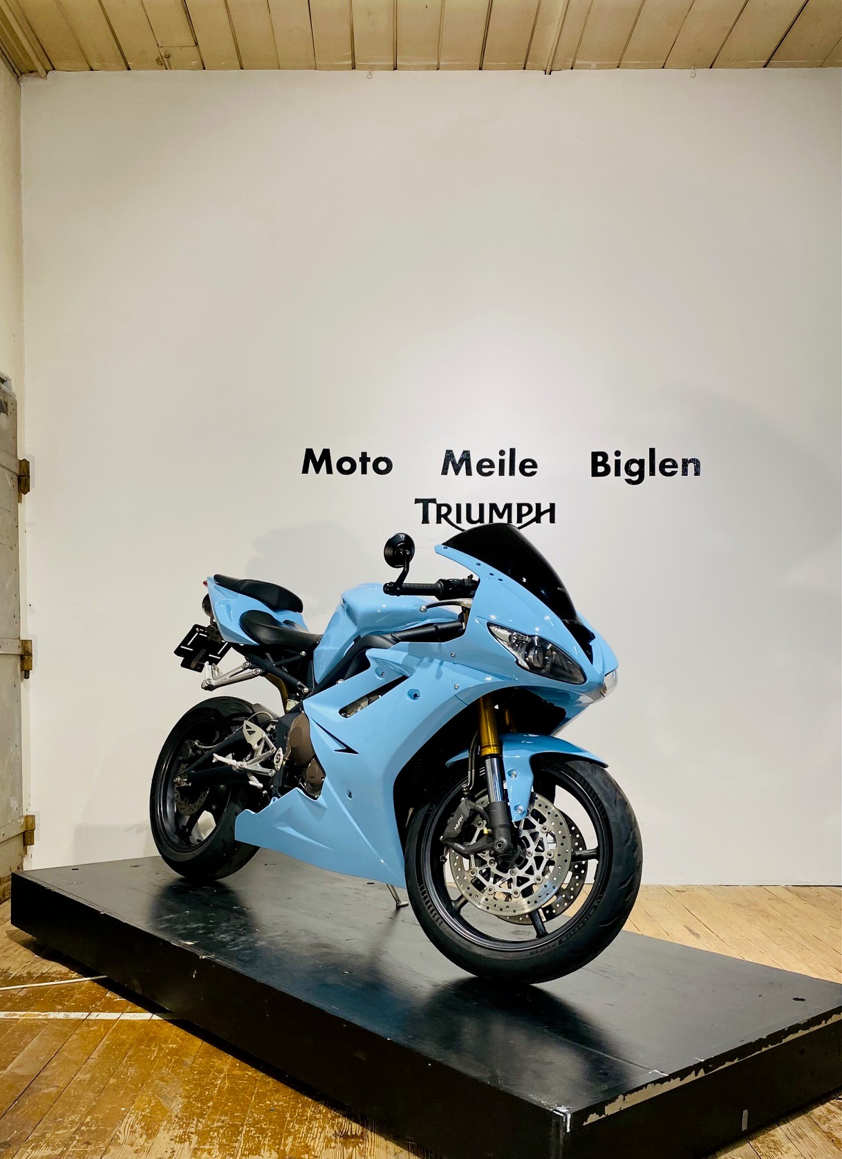 TRIUMPH Daytona 675