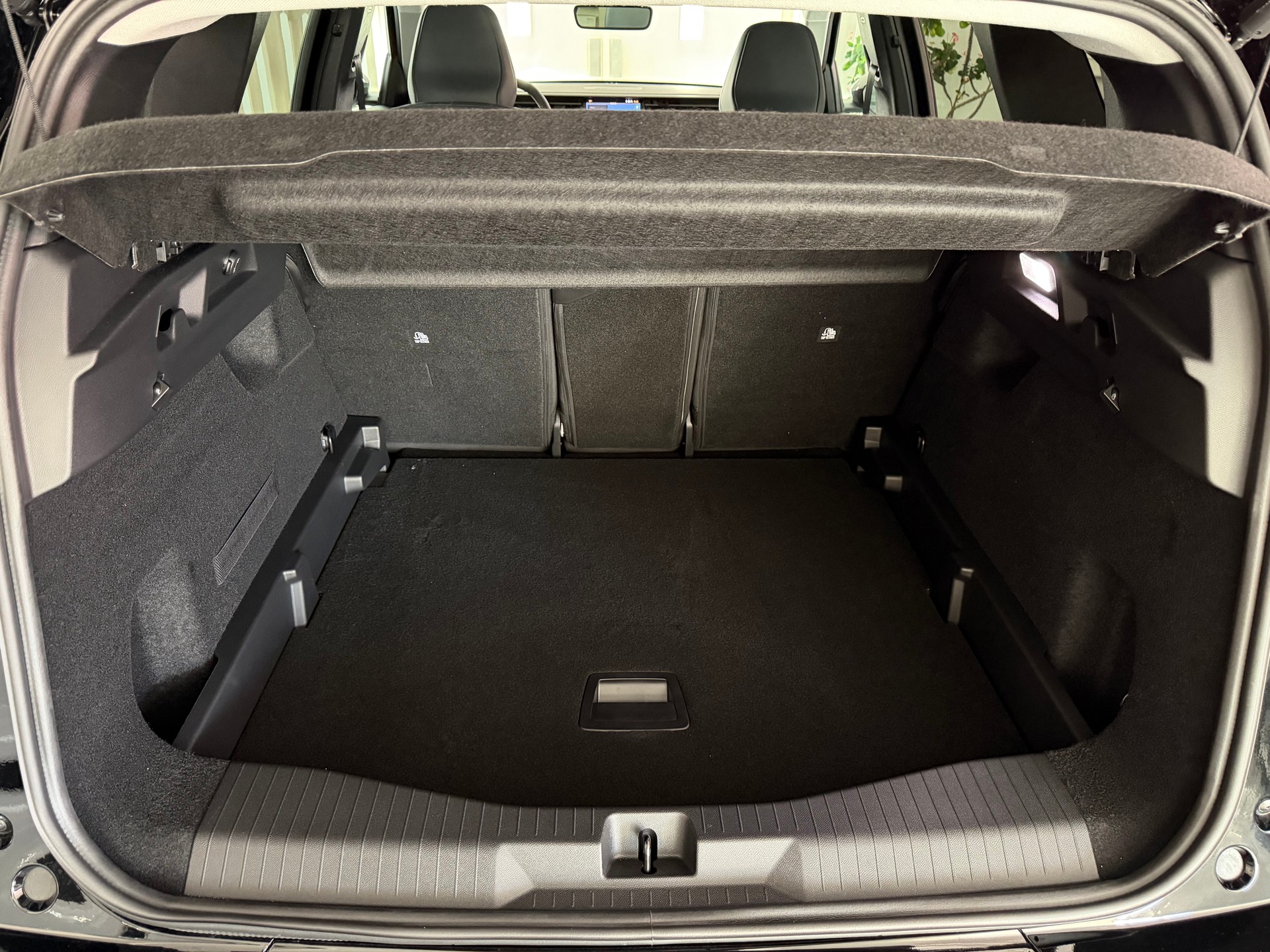 CITROEN ë-C5 Aircross Plus-image-8
