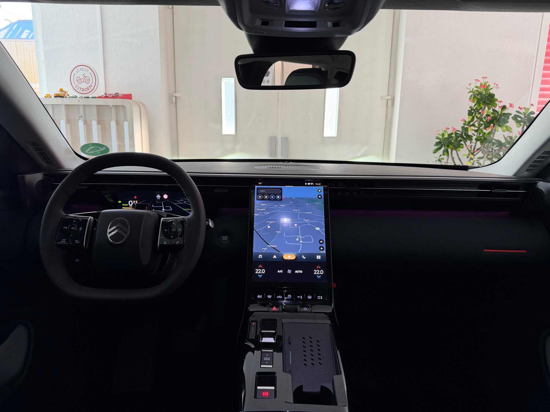 CITROEN ë-C5 Aircross Plus-image-9
