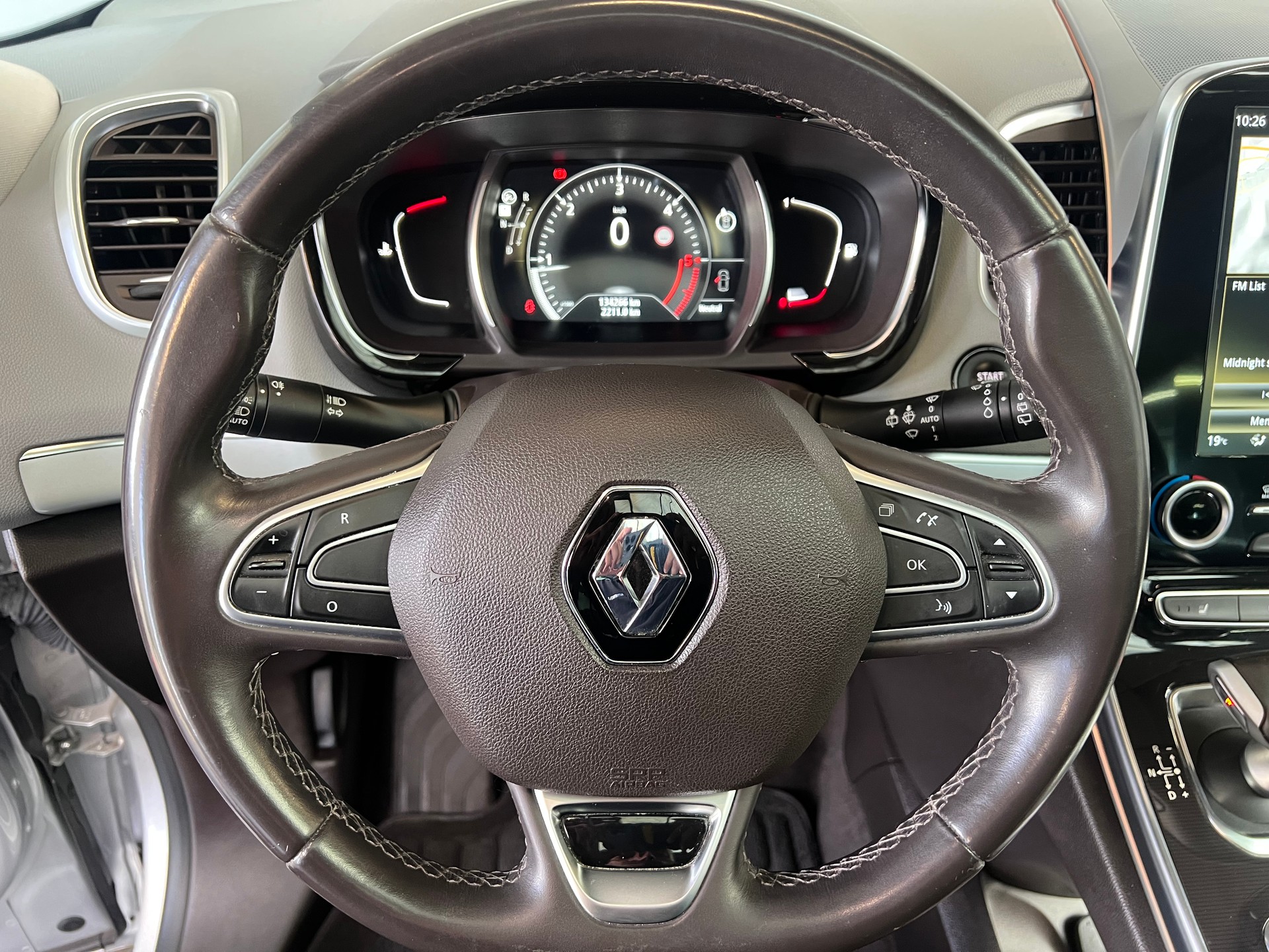 RENAULT Espace 1.6 dCi Intens EDC-image-6