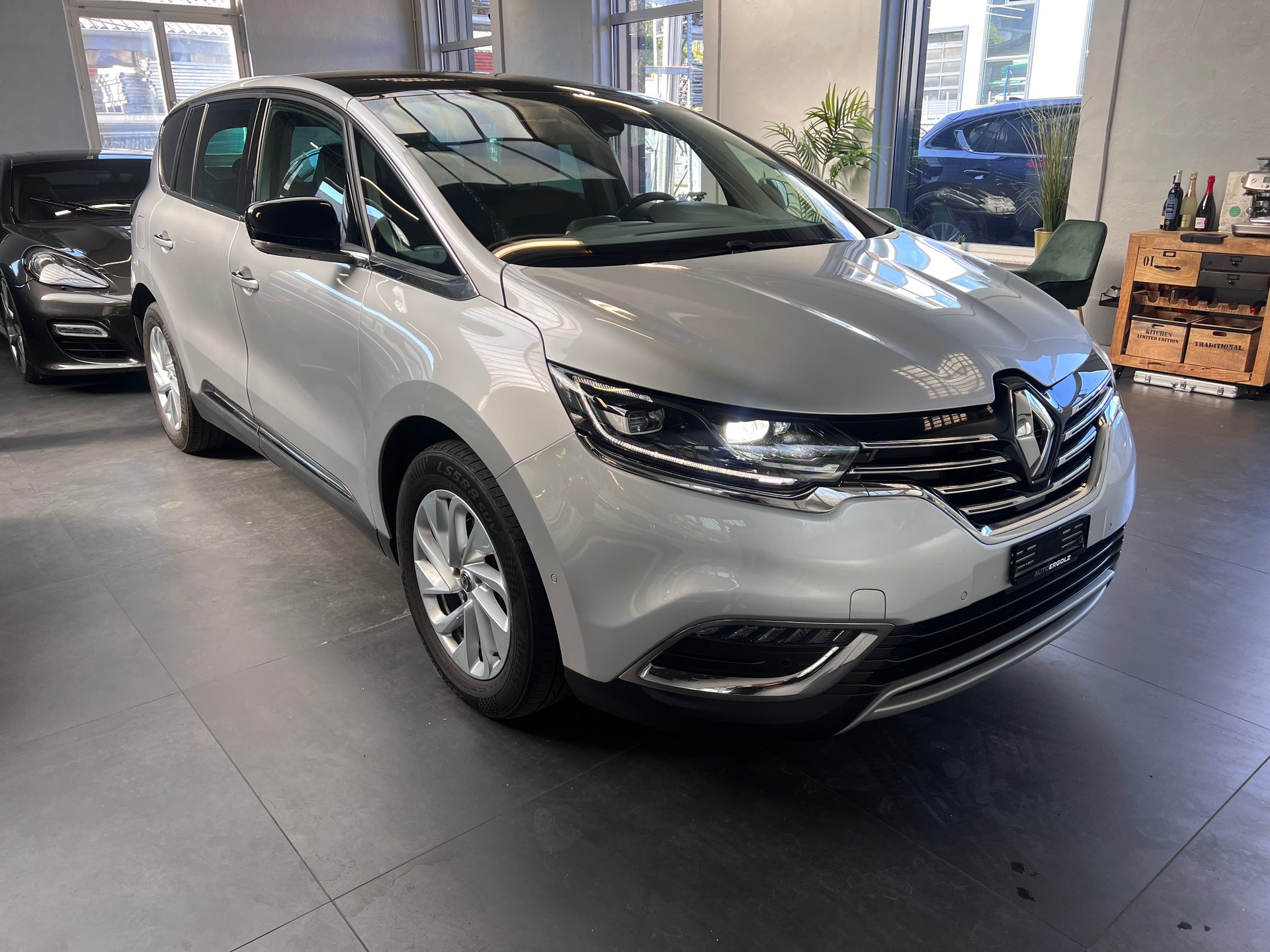 RENAULT Espace 1.6 dCi Intens EDC-image-2