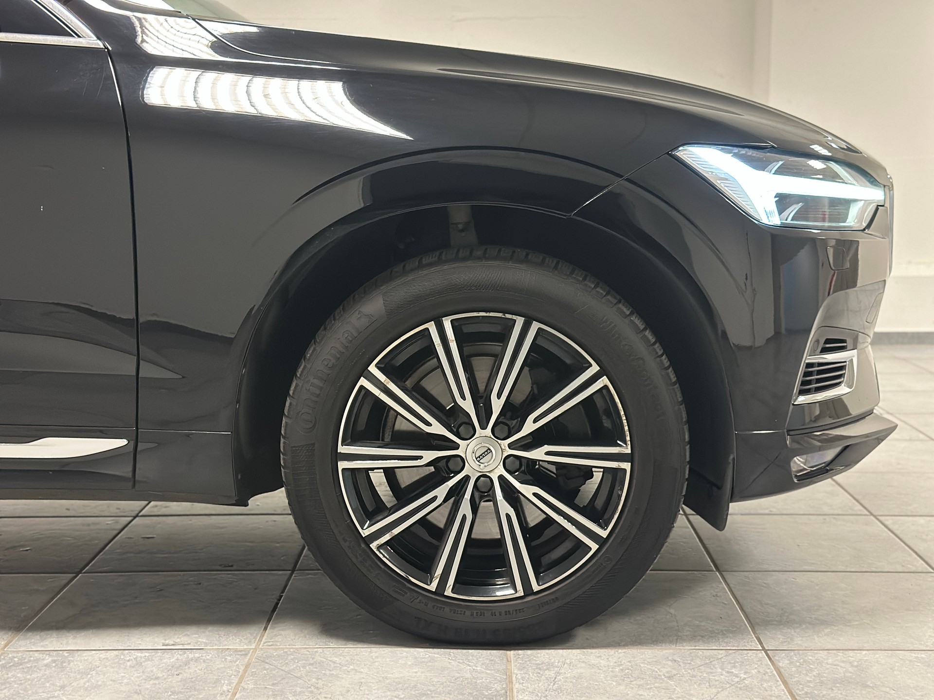 VOLVO XC60 D4 AWD Inscription Geartronic-image-22