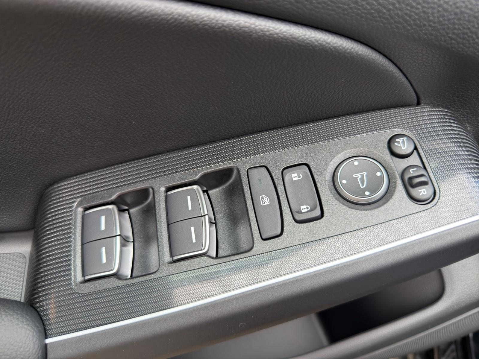 HONDA Civic 2.0 i-MMD Advance, Leasing Aktion 1.9 %, Bis zu 8 Jahre oder 160'000 km Garantie-image-18