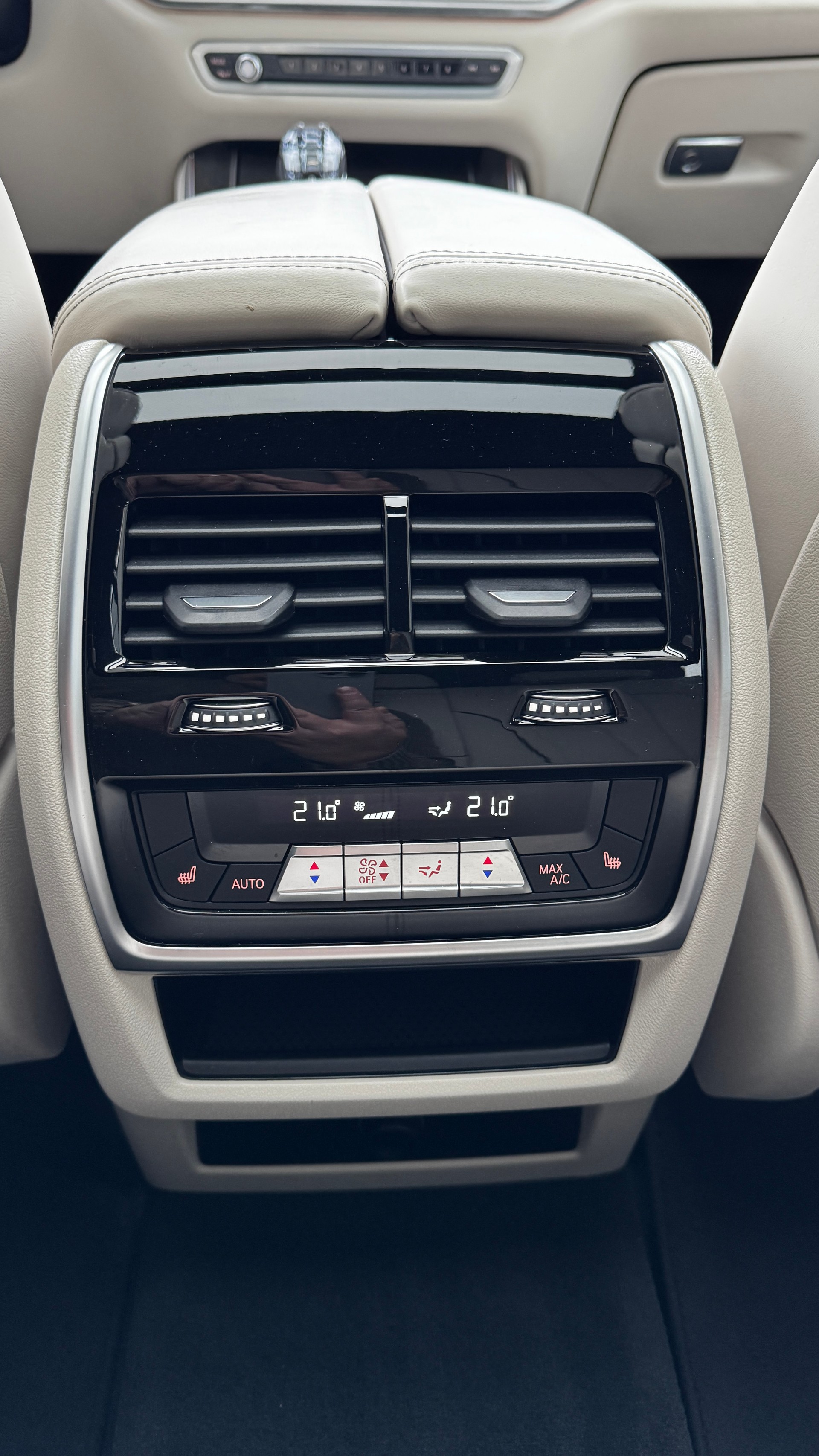 BMW X5 xDrive M50d Steptronic „Selten so vollgepackt: Dieser X5 ist ein echter Treffer“-image-23