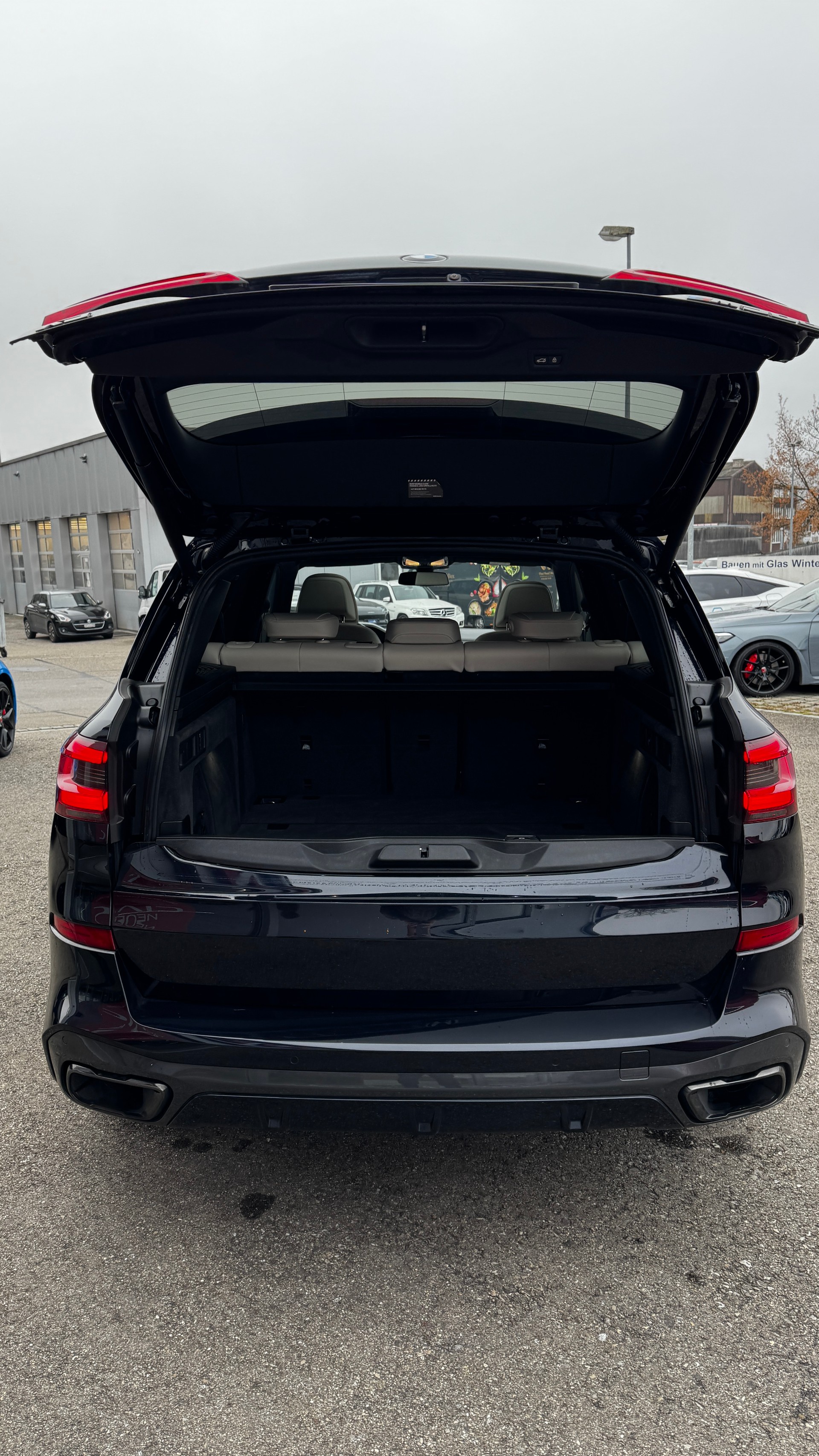 BMW X5 xDrive M50d Steptronic „Selten so vollgepackt: Dieser X5 ist ein echter Treffer“-image-27