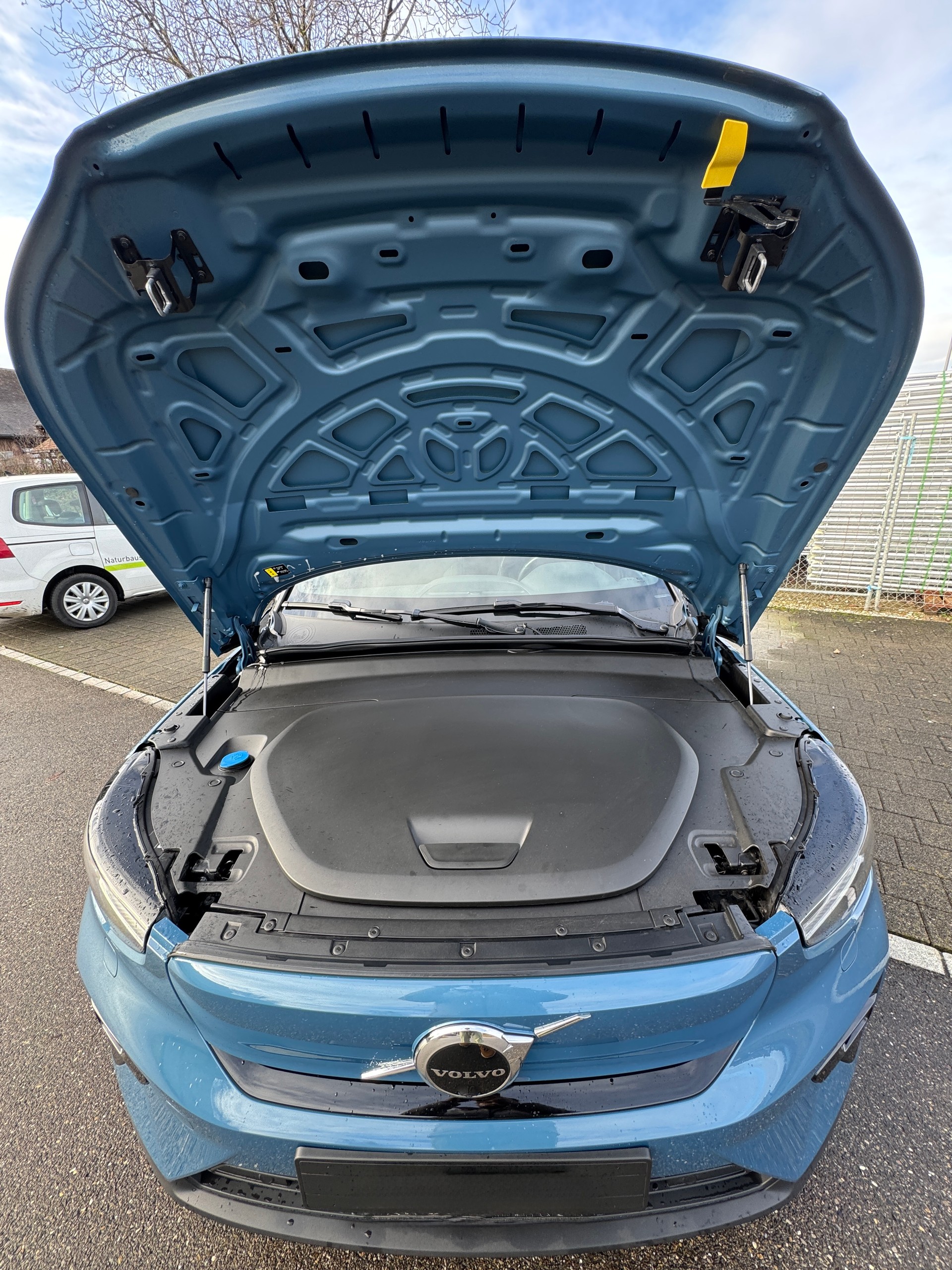VOLVO C40 Recharge P8 Twin AWD Pure Electric Ultimate-image-5