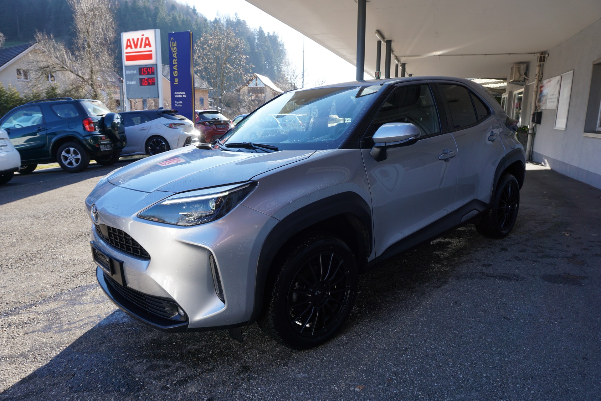 TOYOTA Yaris Cross 1.5 Trend e-CVT AWDi-image-2