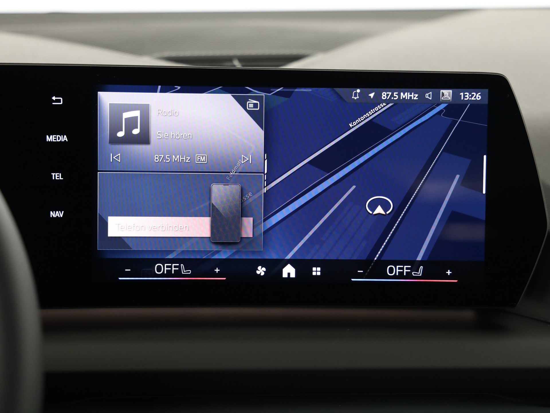 BMW 120 Steptronic-image-21