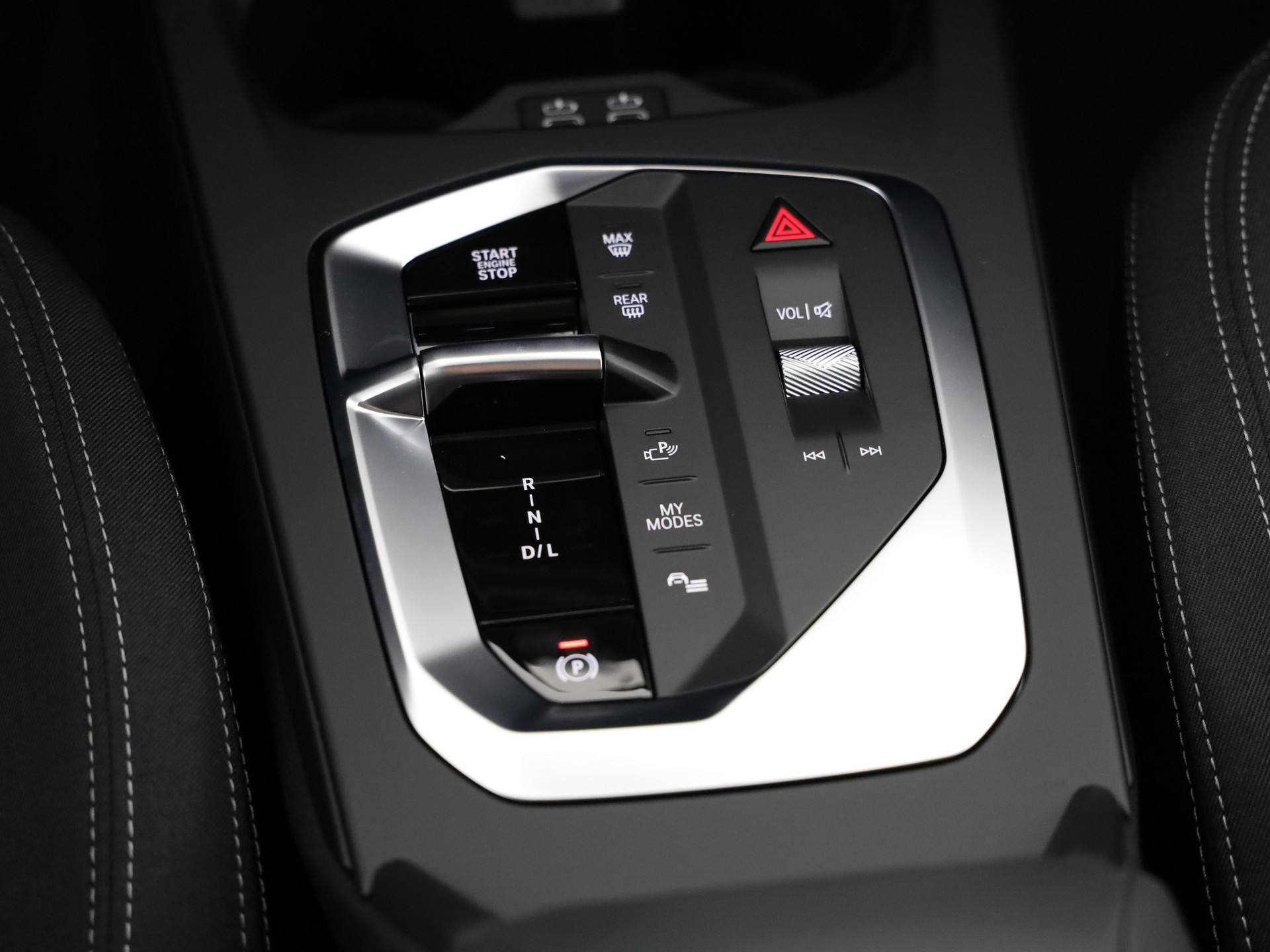 BMW 120 Steptronic-image-19