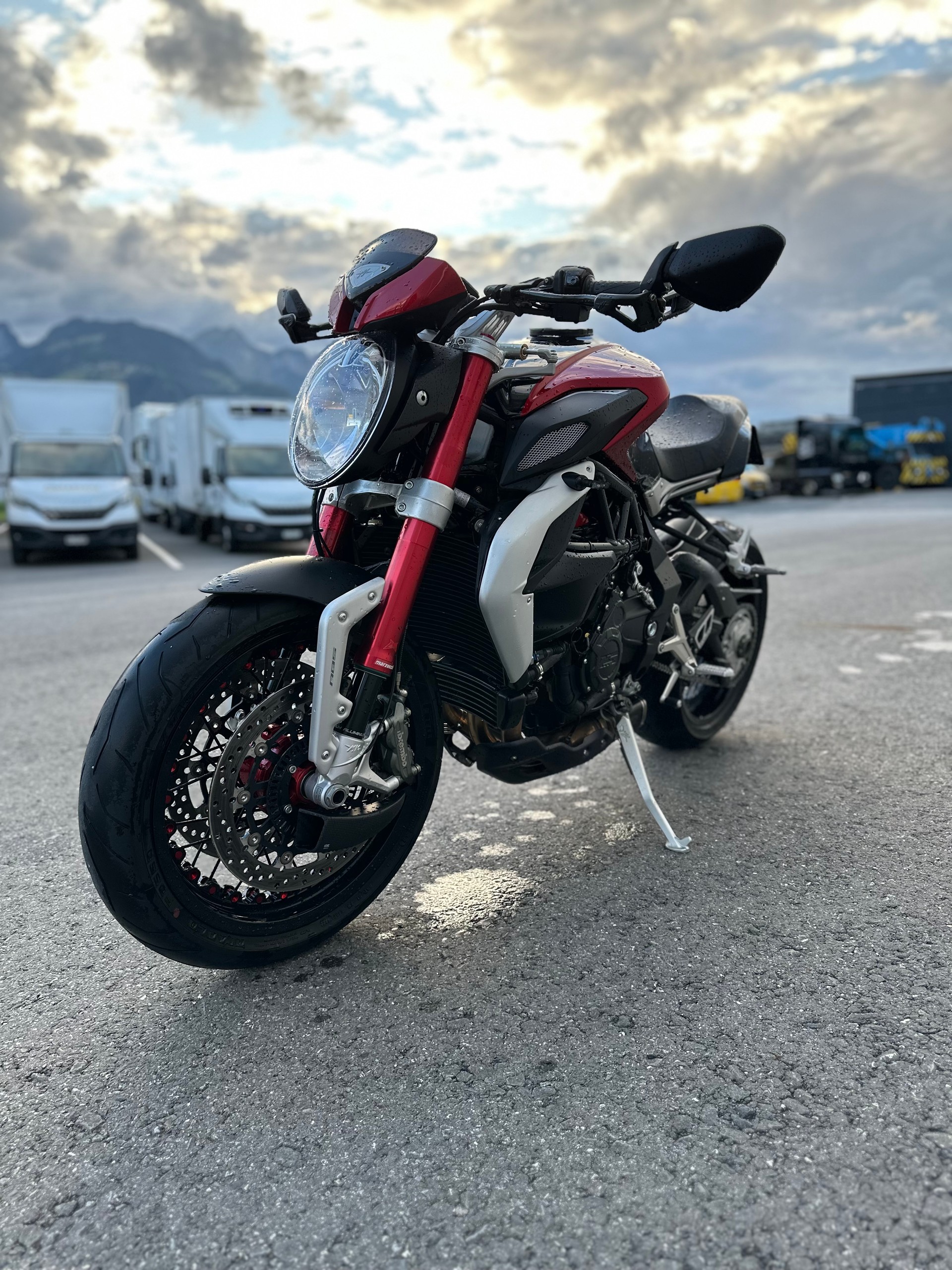 MV AGUSTA Dragster 800 RR ABS-image-2
