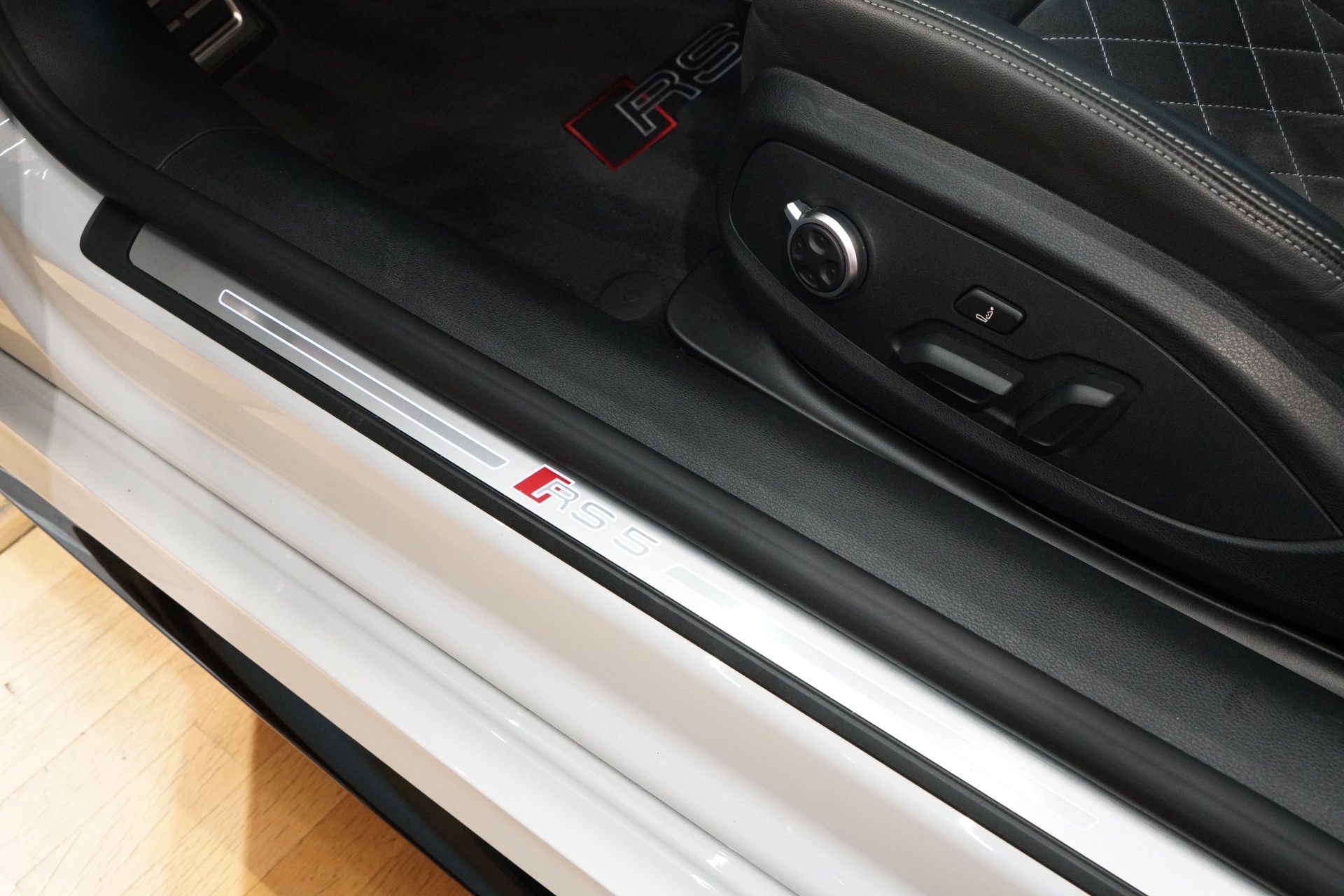 AUDI RS5 Coupé 2.9 TFSI quattro tiptronic-image-12