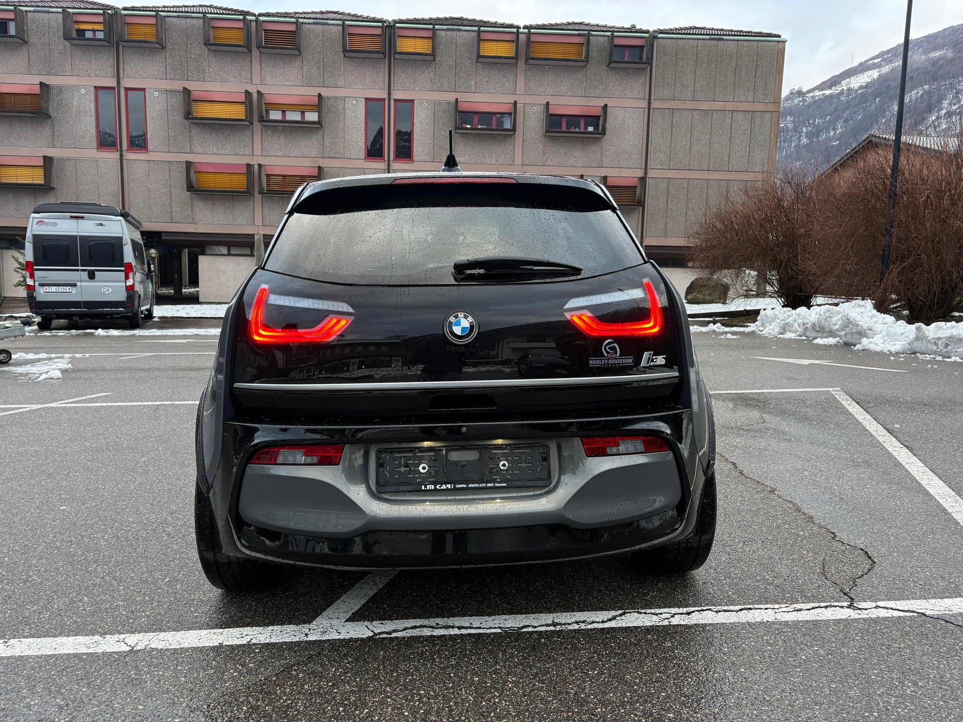 BMW i3s (120Ah) Fleet Edition-image-7