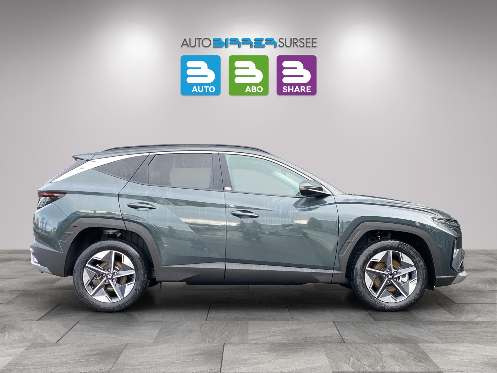 HYUNDAI Tucson 1.6 T-GDi HEV Amplia 4WD-image-3