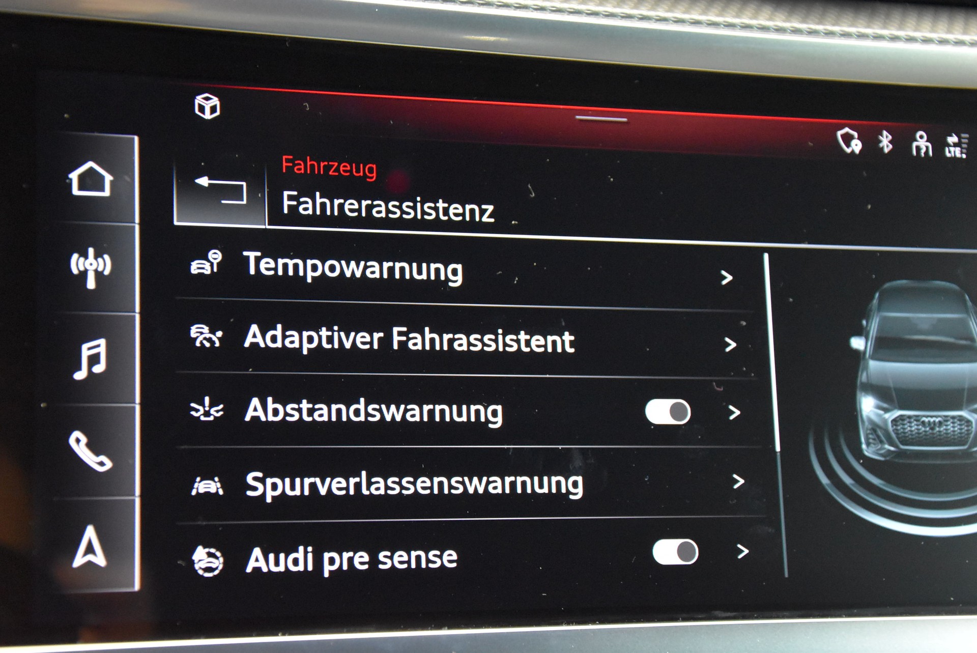 AUDI Q3 Sportback 35 TDI S line Attraction quattro S-tronic-image-11