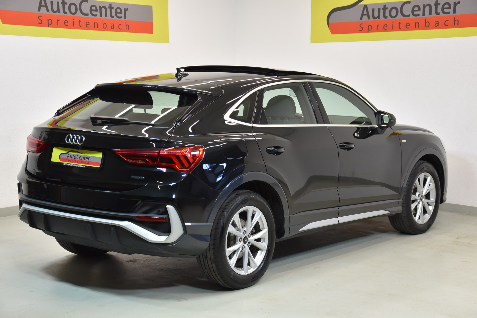 AUDI Q3 Sportback 35 TDI S line Attraction quattro S-tronic-image-15