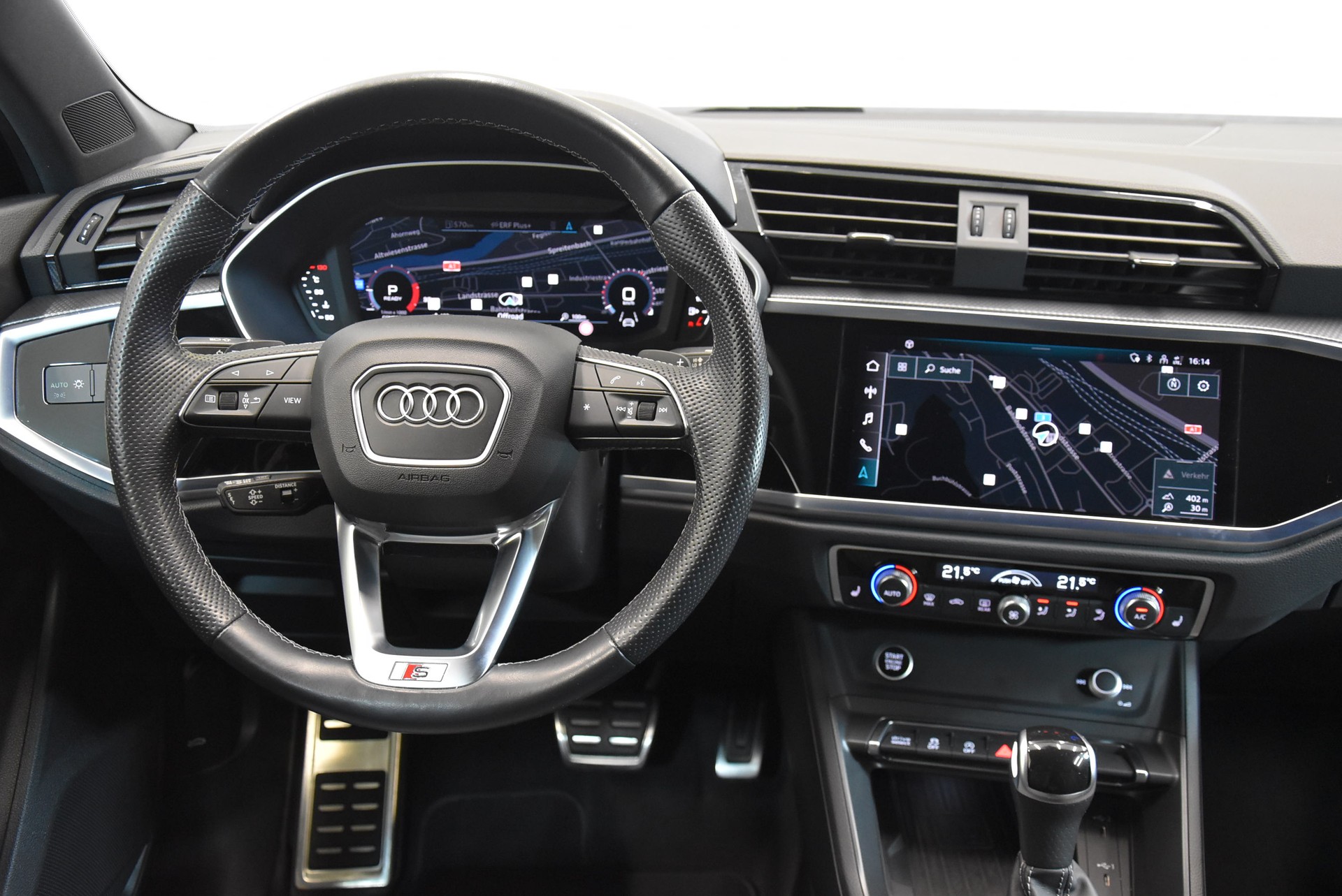 AUDI Q3 Sportback 35 TDI S line Attraction quattro S-tronic-image-5
