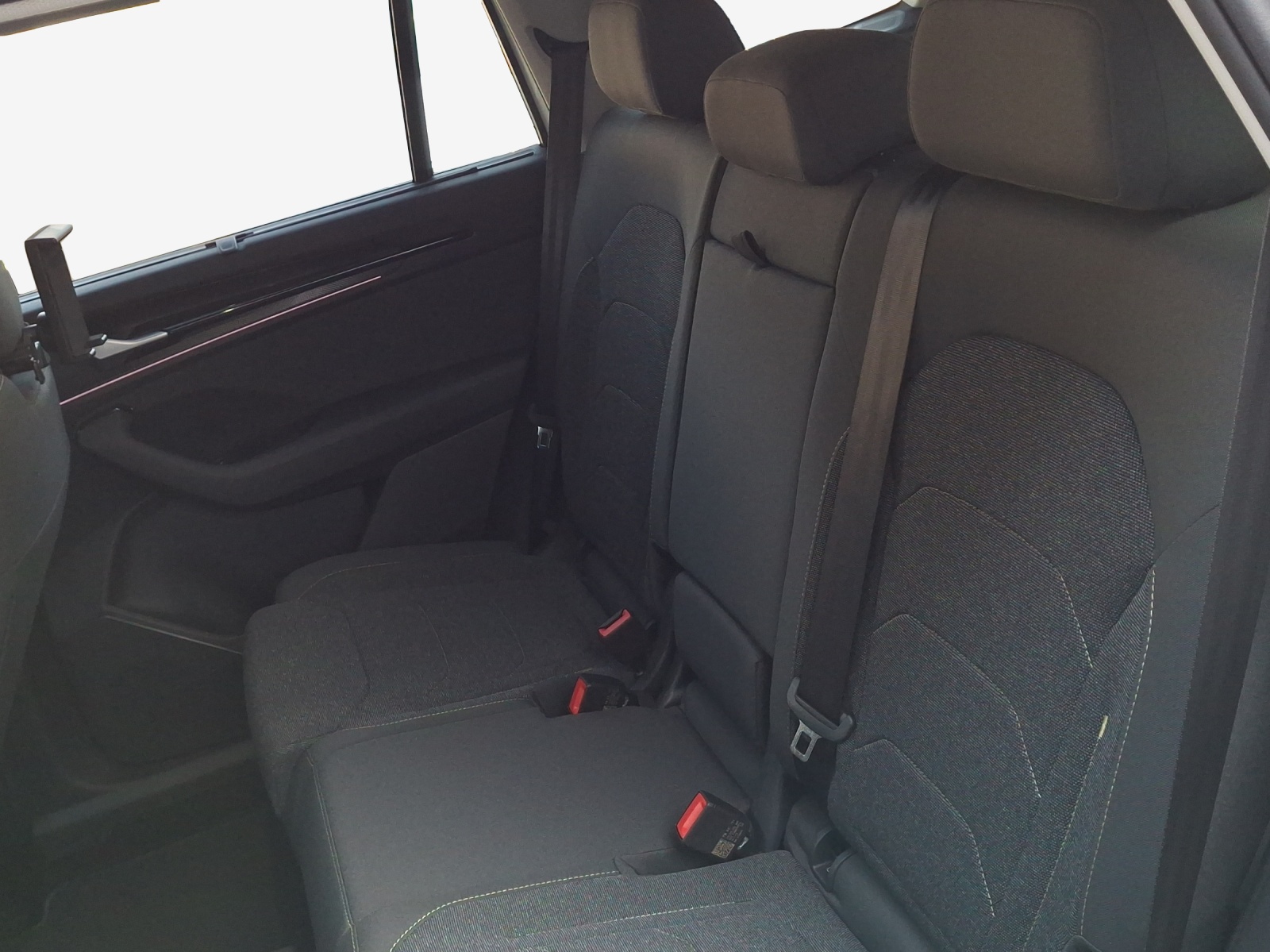 SKODA Kodiaq 2.0 TDI Dynamic 4x4-image-11