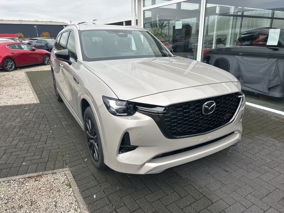 MAZDA CX-80 e-Skyactiv PHEV 327 AWD Homura 7 Sitzer-showroom-element-1